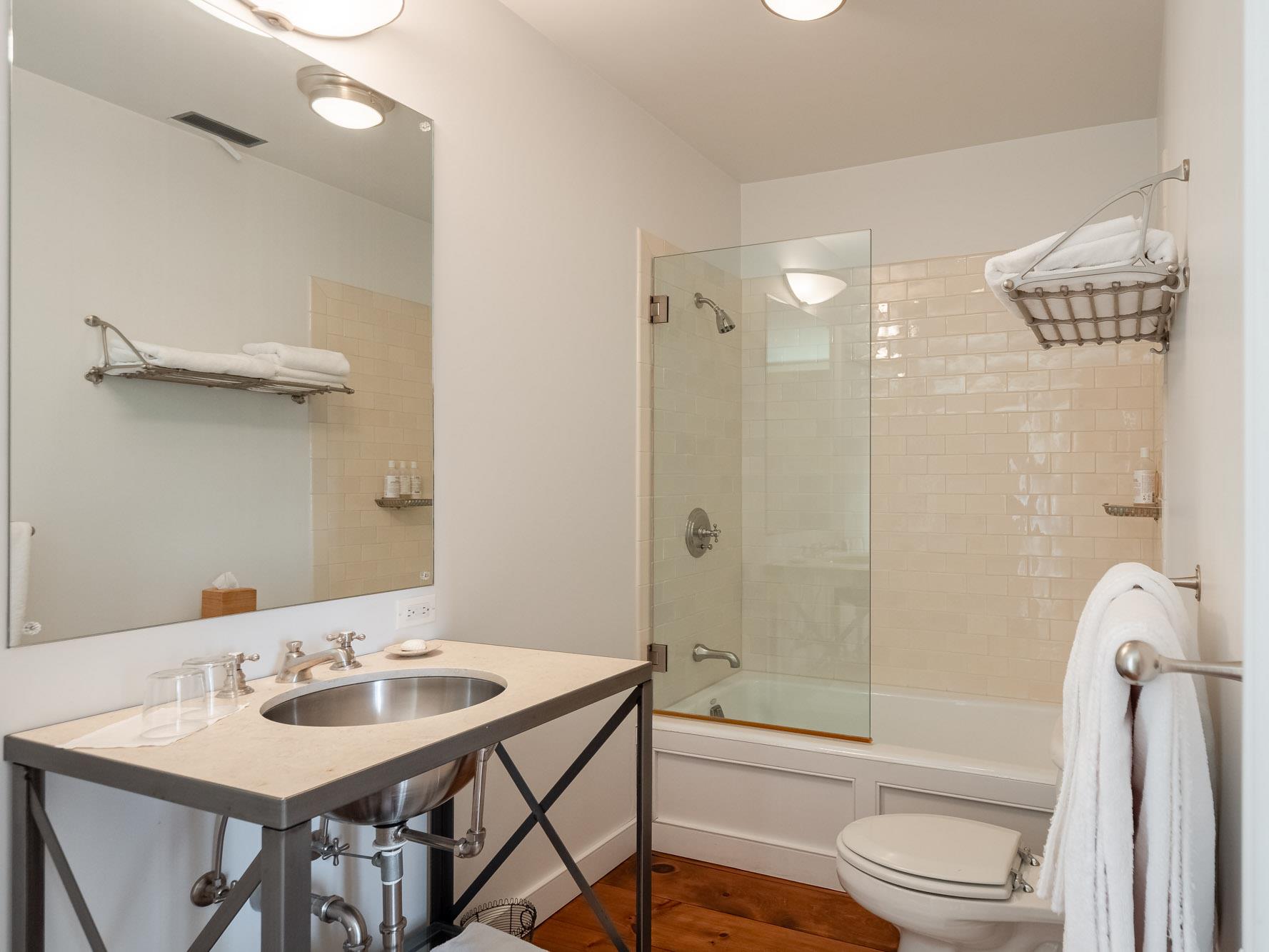 #18 photo, 129 West Meadow Lane, Millbrook , NY 12545