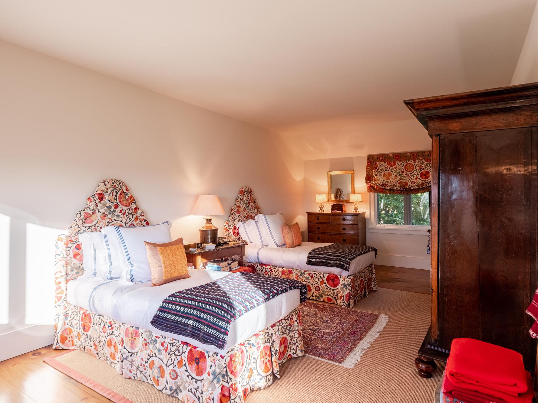 #20 photo, 129 West Meadow Lane, Millbrook , NY 12545