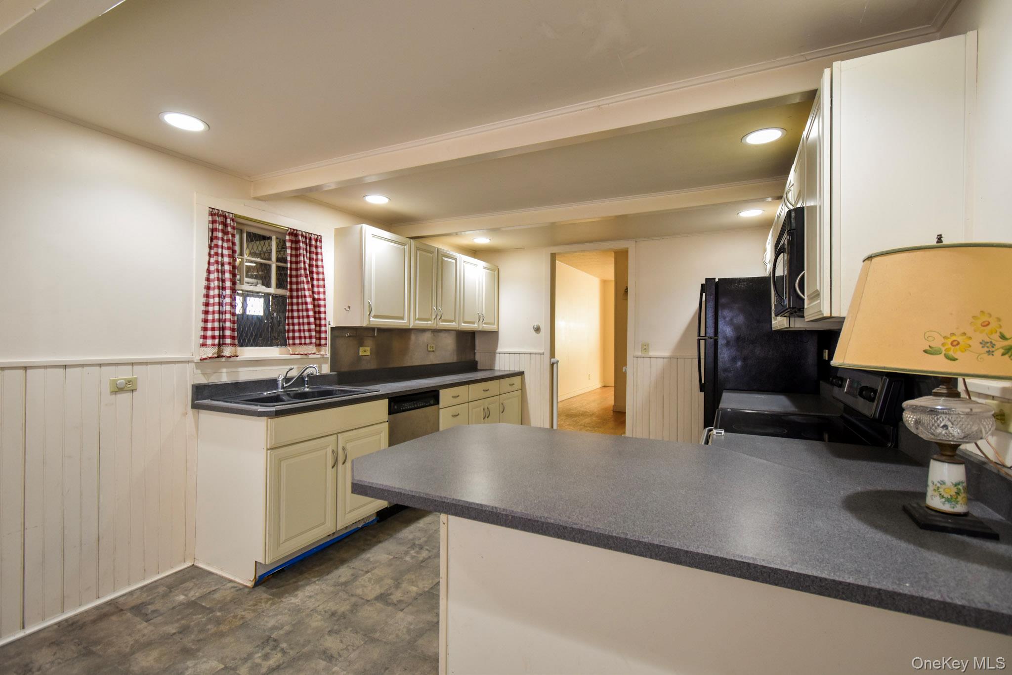 #16 photo, 6099 Route 82, Stanfordville , NY 12581