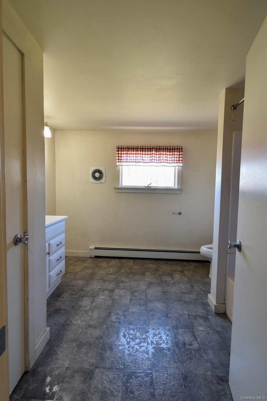 #19 photo, 6099 Route 82, Stanfordville , NY 12581