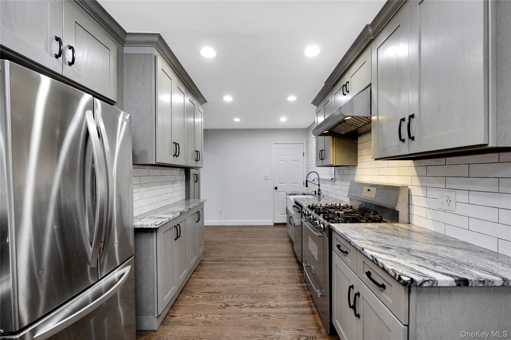 #4 photo, 110 Saint Marks Lane, Islip , NY 11751