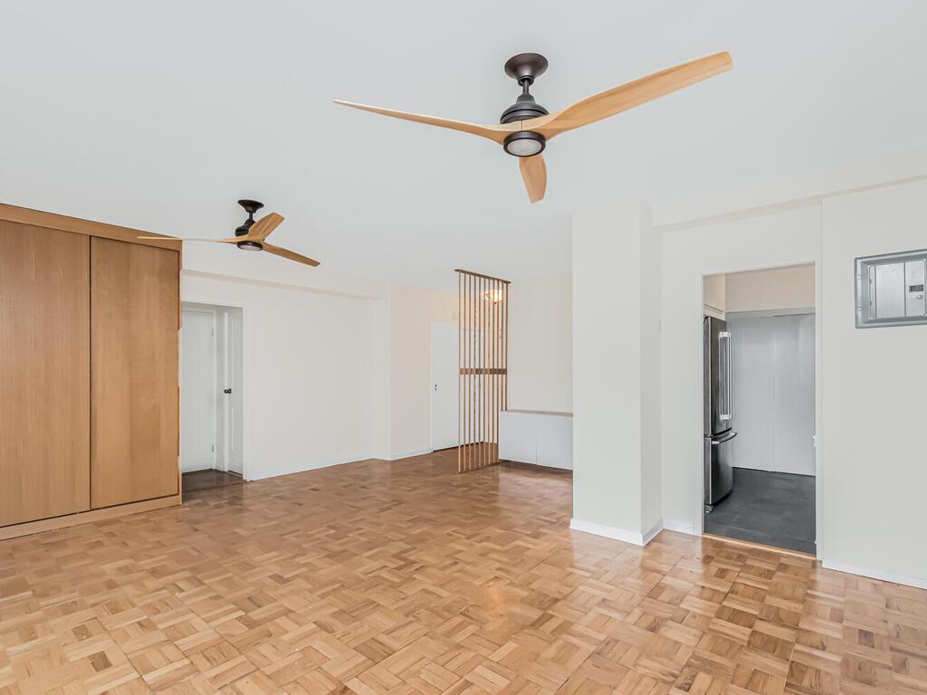 #2 photo, 7 Fordham Hill Oval, Bronx , NY 10468