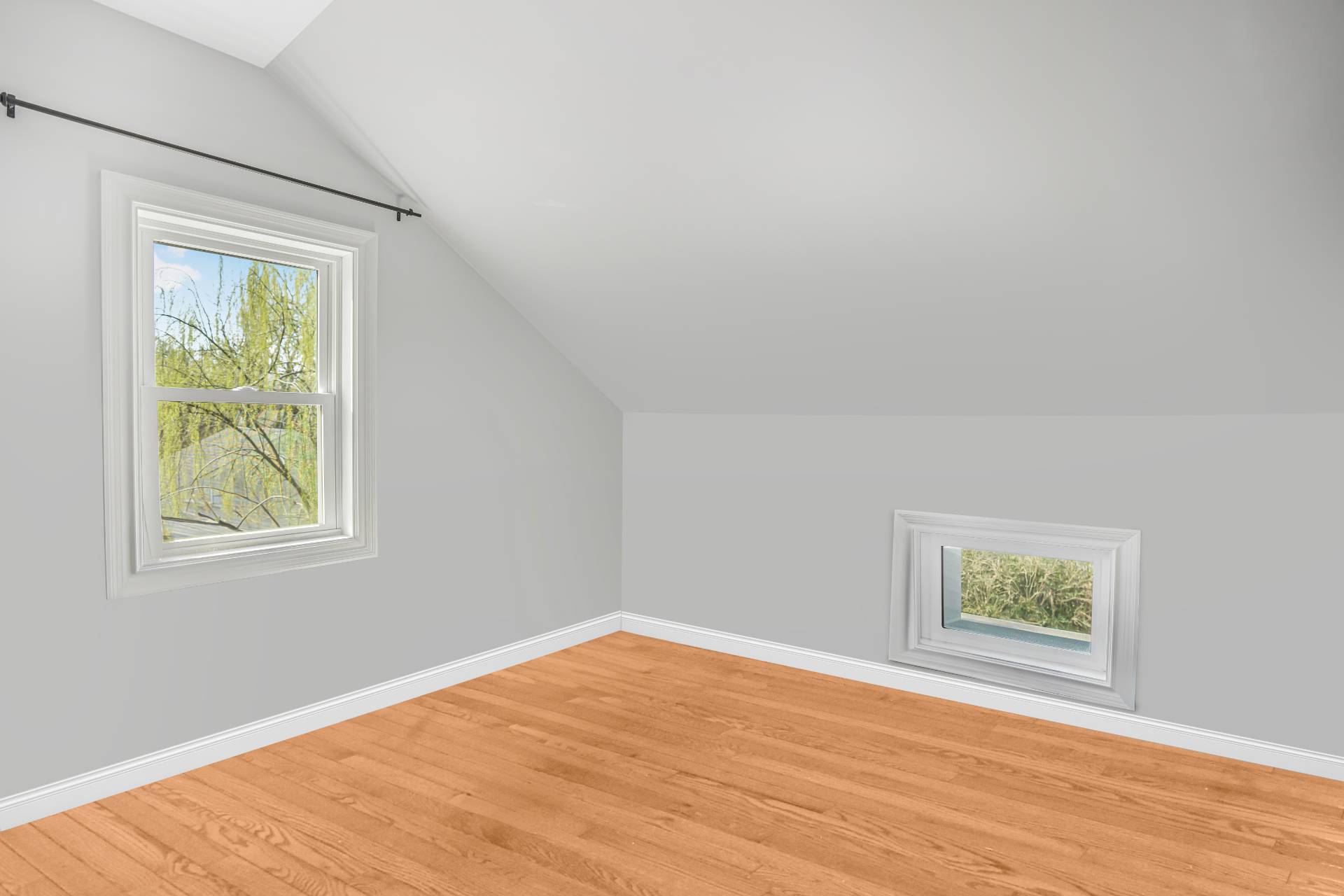 #10 photo, 8300 Main Road, East Marion , NY 11939