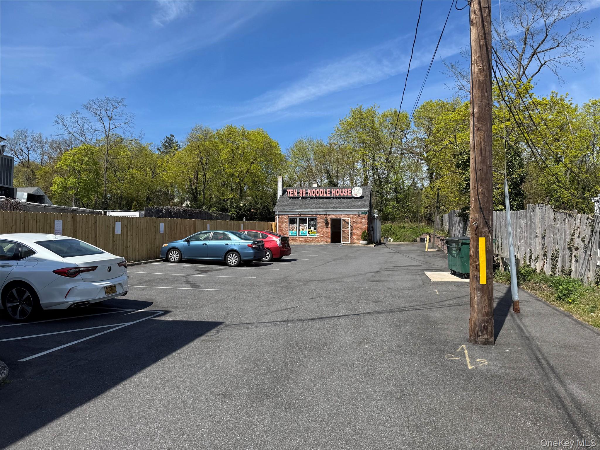 #15 photo, 1091 Rt. 25A, サフォーク郡 Stony Brook , NY 11790