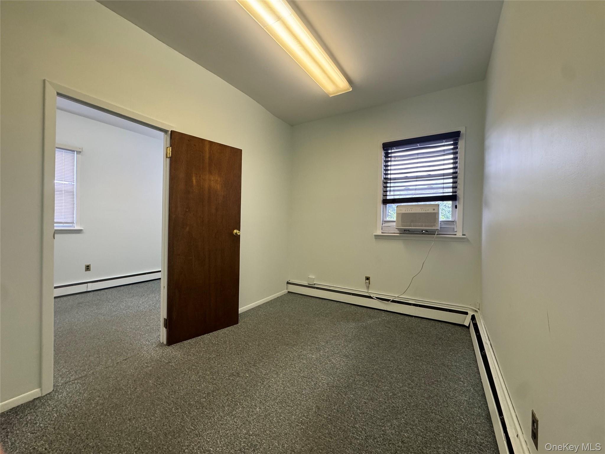 #8 photo, 1091 Rt. 25A, サフォーク郡 Stony Brook , NY 11790