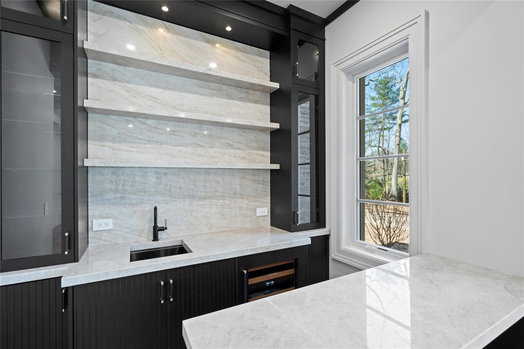 #7 photo, 20 Knollwood Road, ナッソー郡 Muttontown , NY 11545