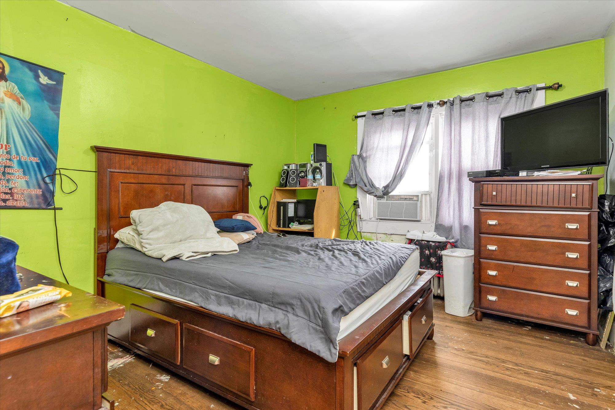 #13 photo, 30 Burr Avenue, Hempstead , NY 11550