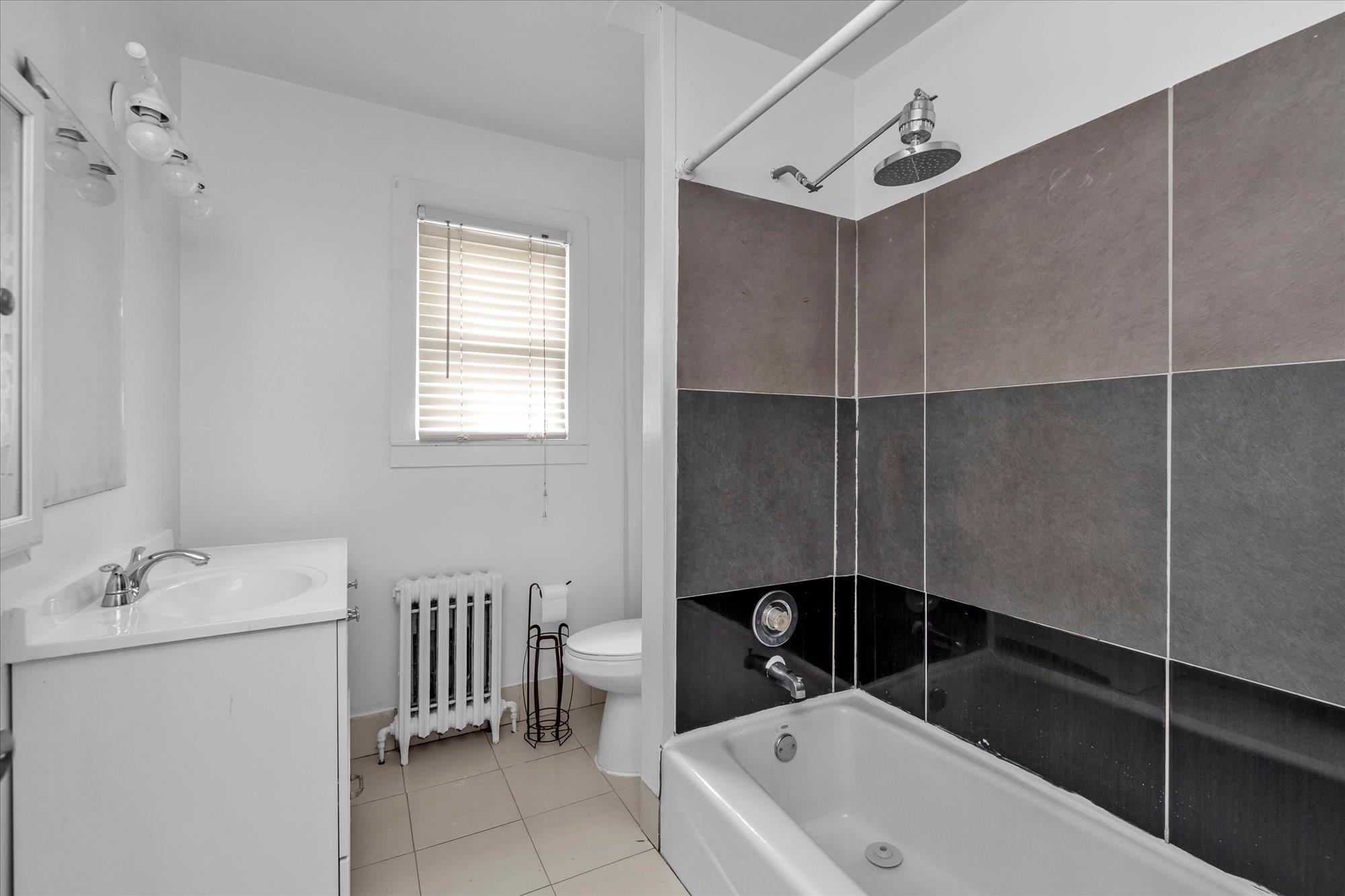 #5 photo, 30 Burr Avenue, Hempstead , NY 11550