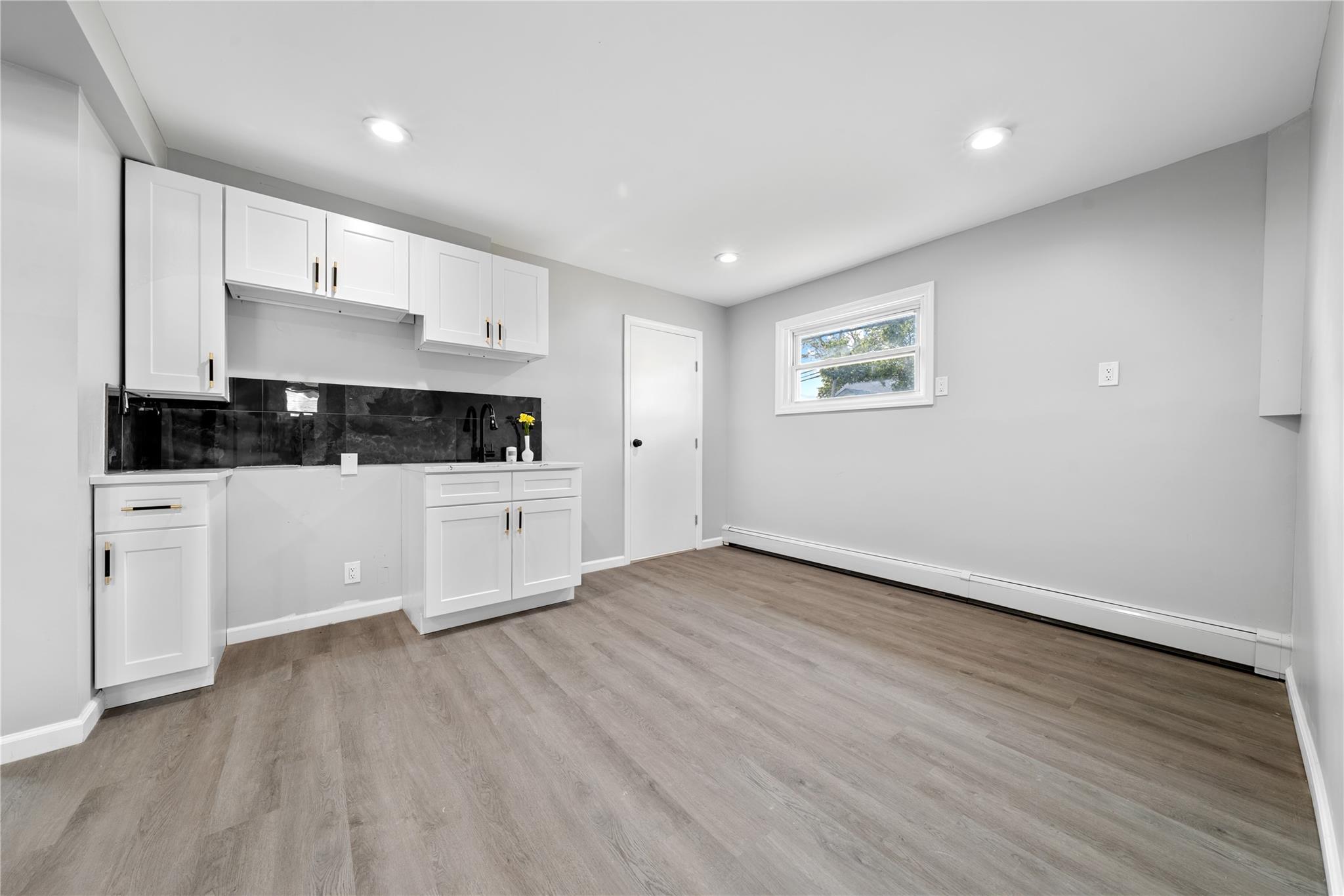 #19 photo, 38 Moffitt Boulevard, East Islip , NY 11730