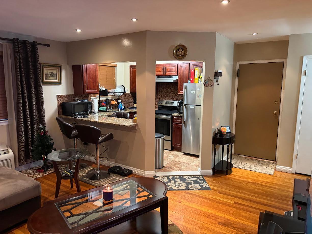 #4 photo, 7 Everit Ave, ナッソー郡 Hewlett , NY 11557