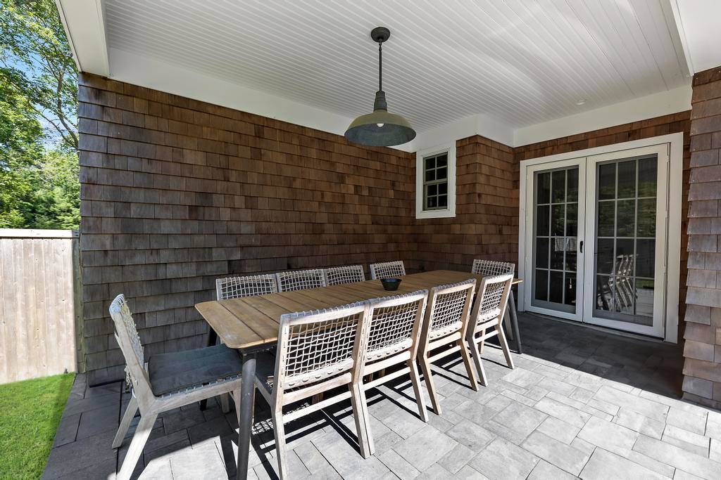 #41 photo, 97 Oak Lane, Amagansett , NY 11937