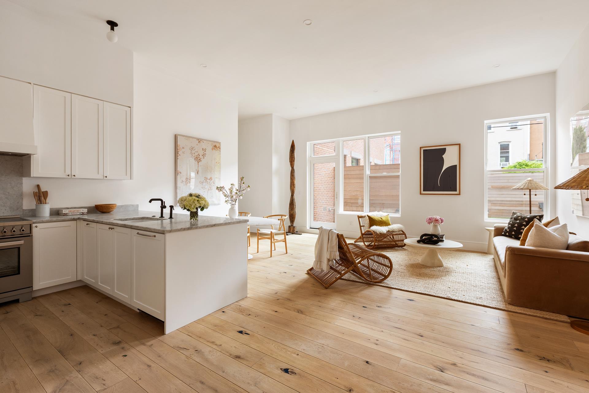 #4 photo, 524 HALSEY Street, ブルックリン区 Stuyvesant Heights , NY 11233