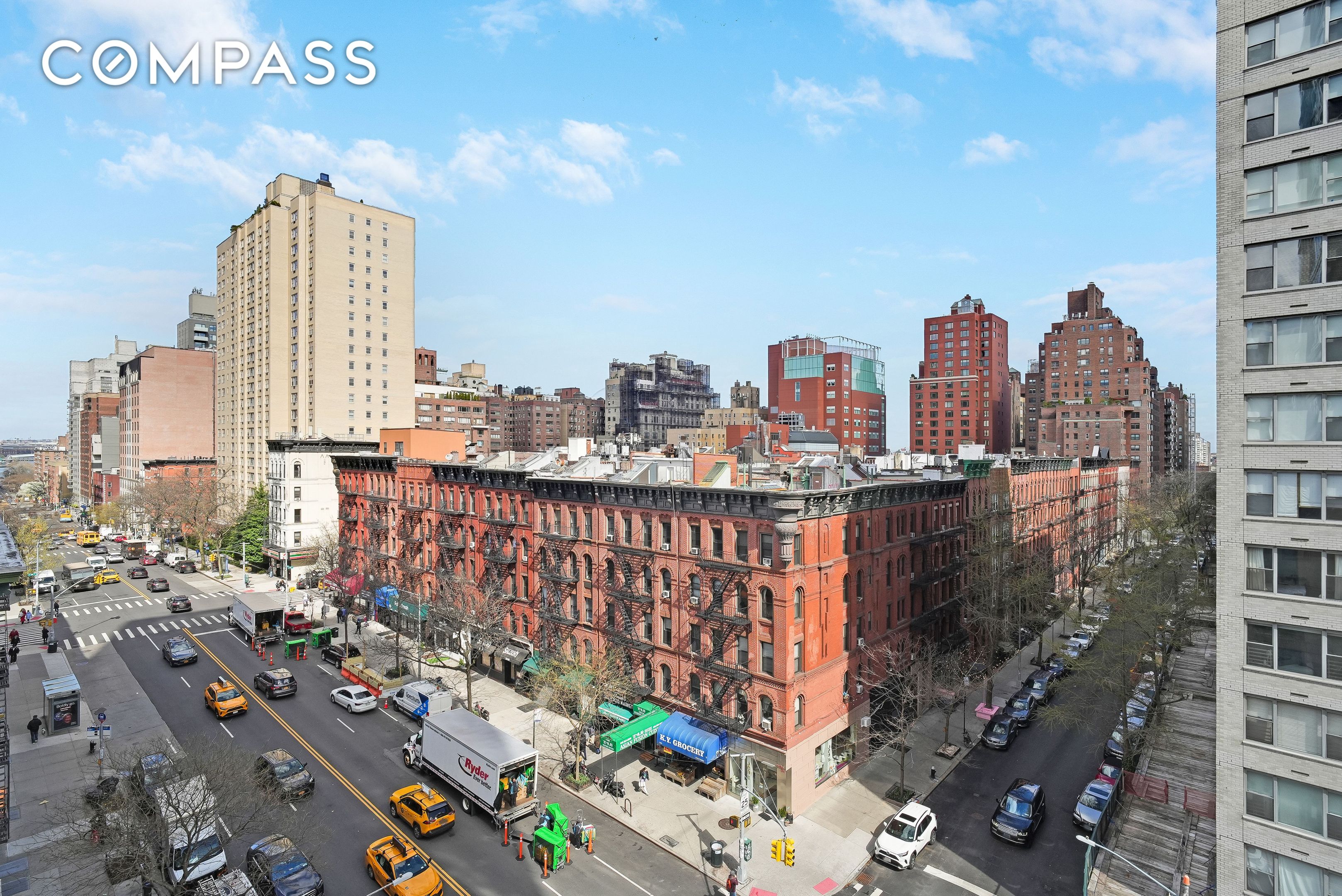 #19 photo, 450 E 83rd Street, マンハッタン Upper East Side , NY 10028