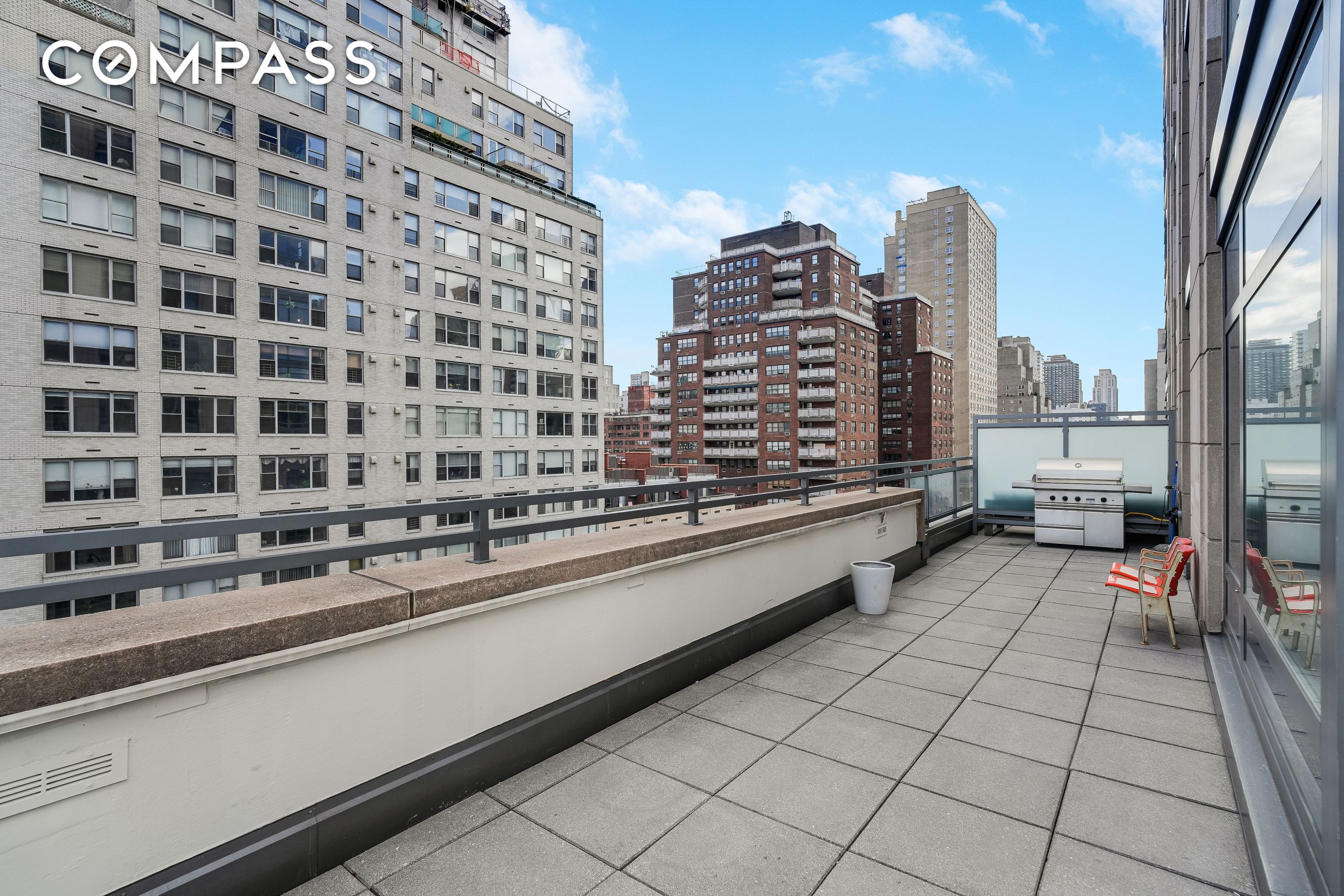 #21 photo, 450 E 83rd Street, マンハッタン Upper East Side , NY 10028