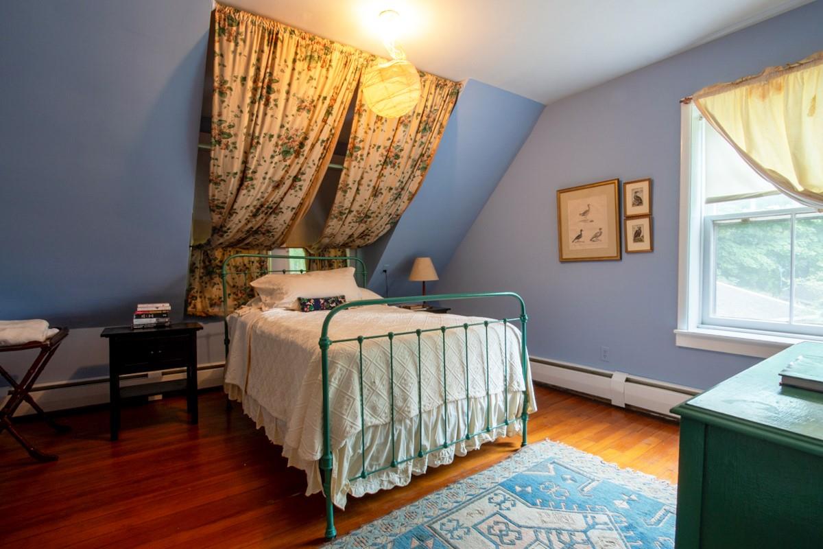 #11 photo, 158 Greendale Road, Hudson , NY 12534