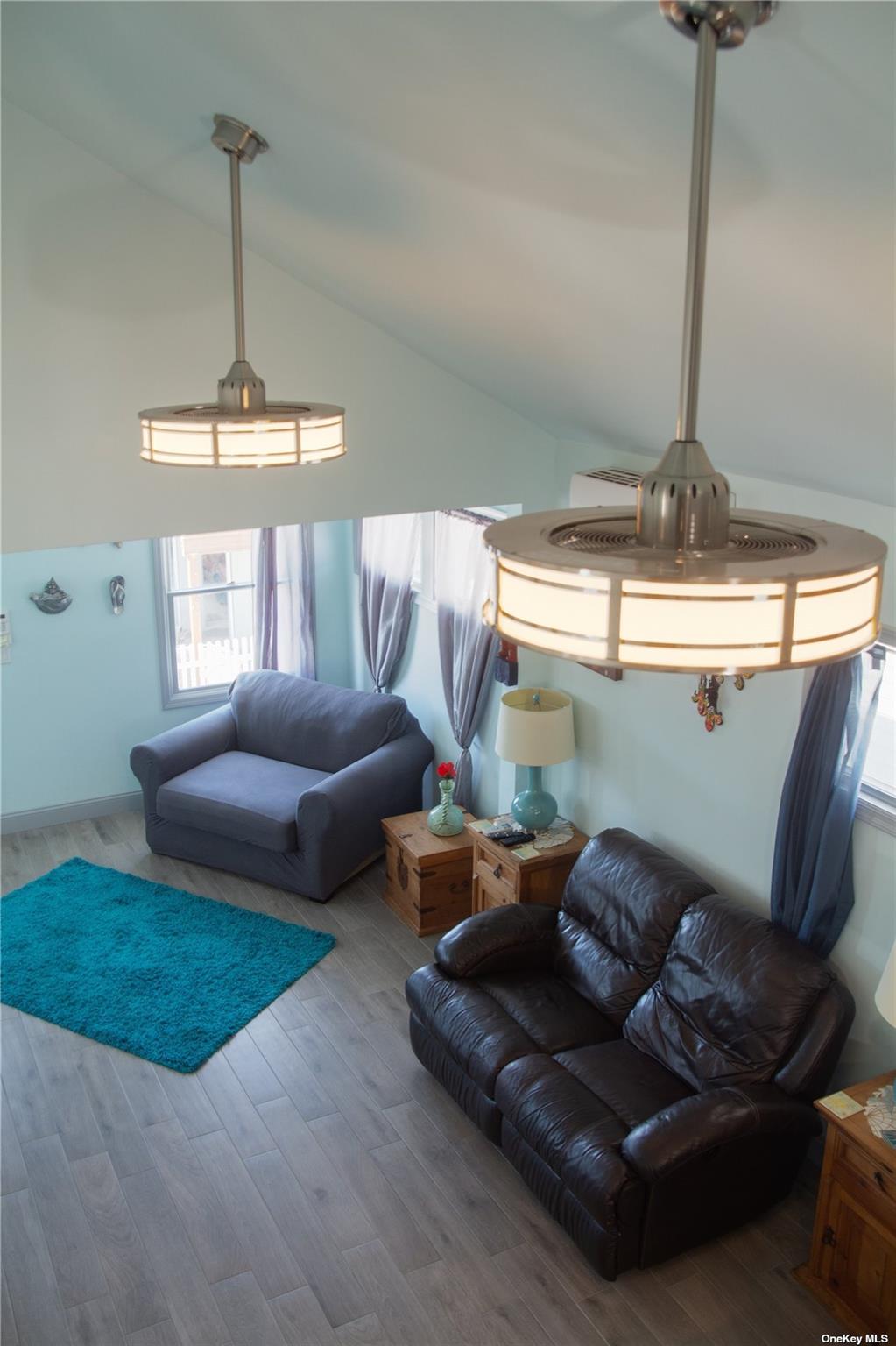 #19 photo, 74 Wisconsin Street, ナッソー郡 Long Beach , NY 11561