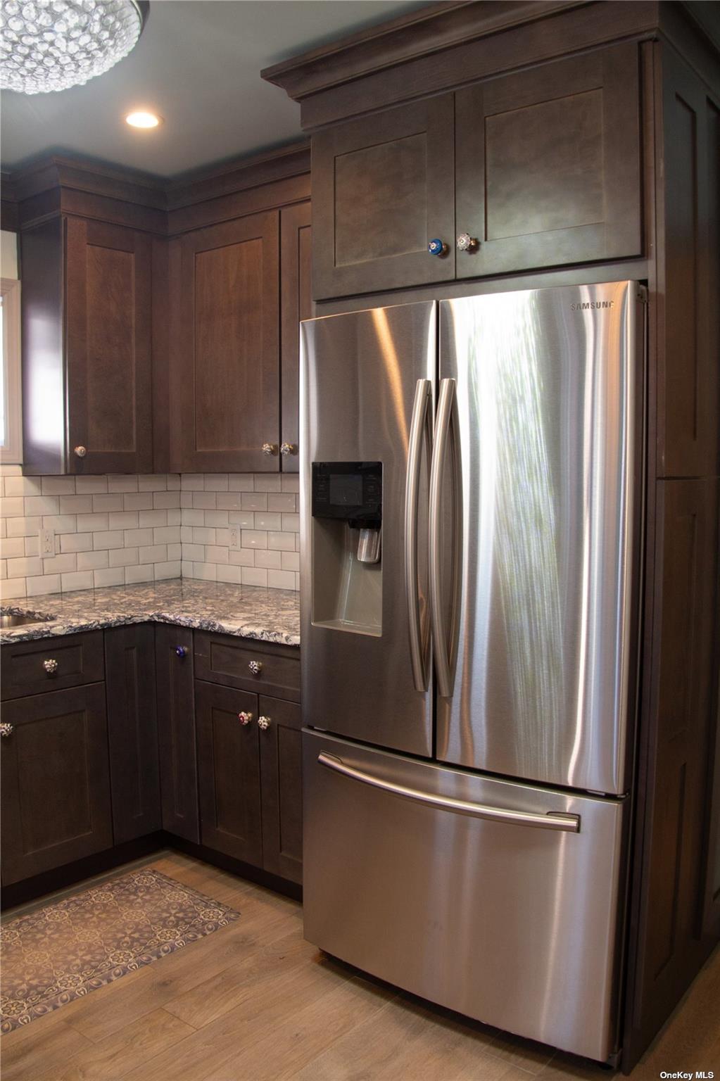 #6 photo, 74 Wisconsin Street, ナッソー郡 Long Beach , NY 11561