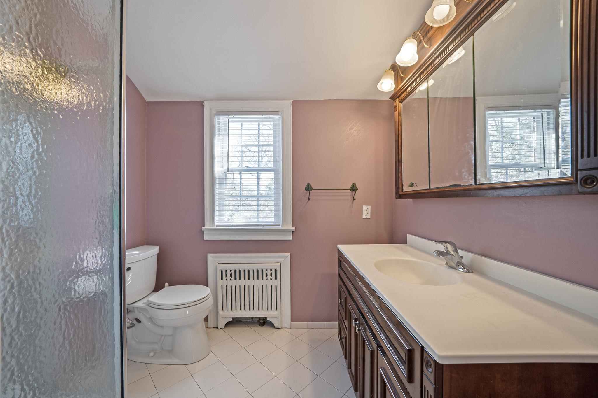 #18 photo, 1 Prospect Avenue, Garden City , NY 11530