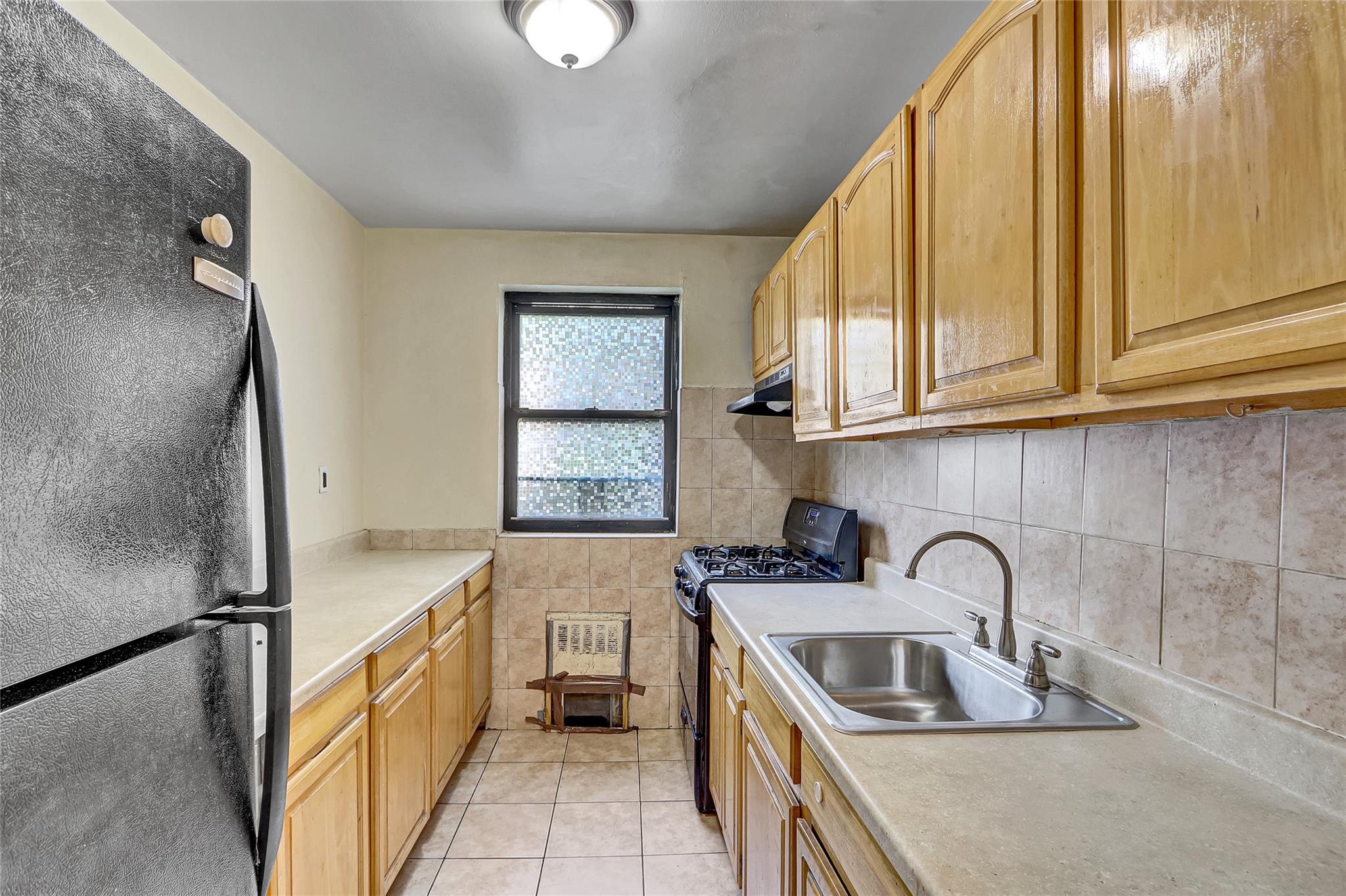 #12 photo, 4405 Macnish Street, クイーンズ区 Elmhurst , NY 11373