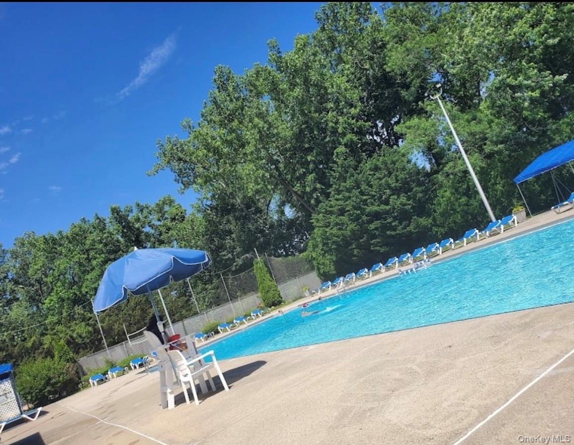 #13 photo, 23 West Mill Drive, Great Neck , NY 11021