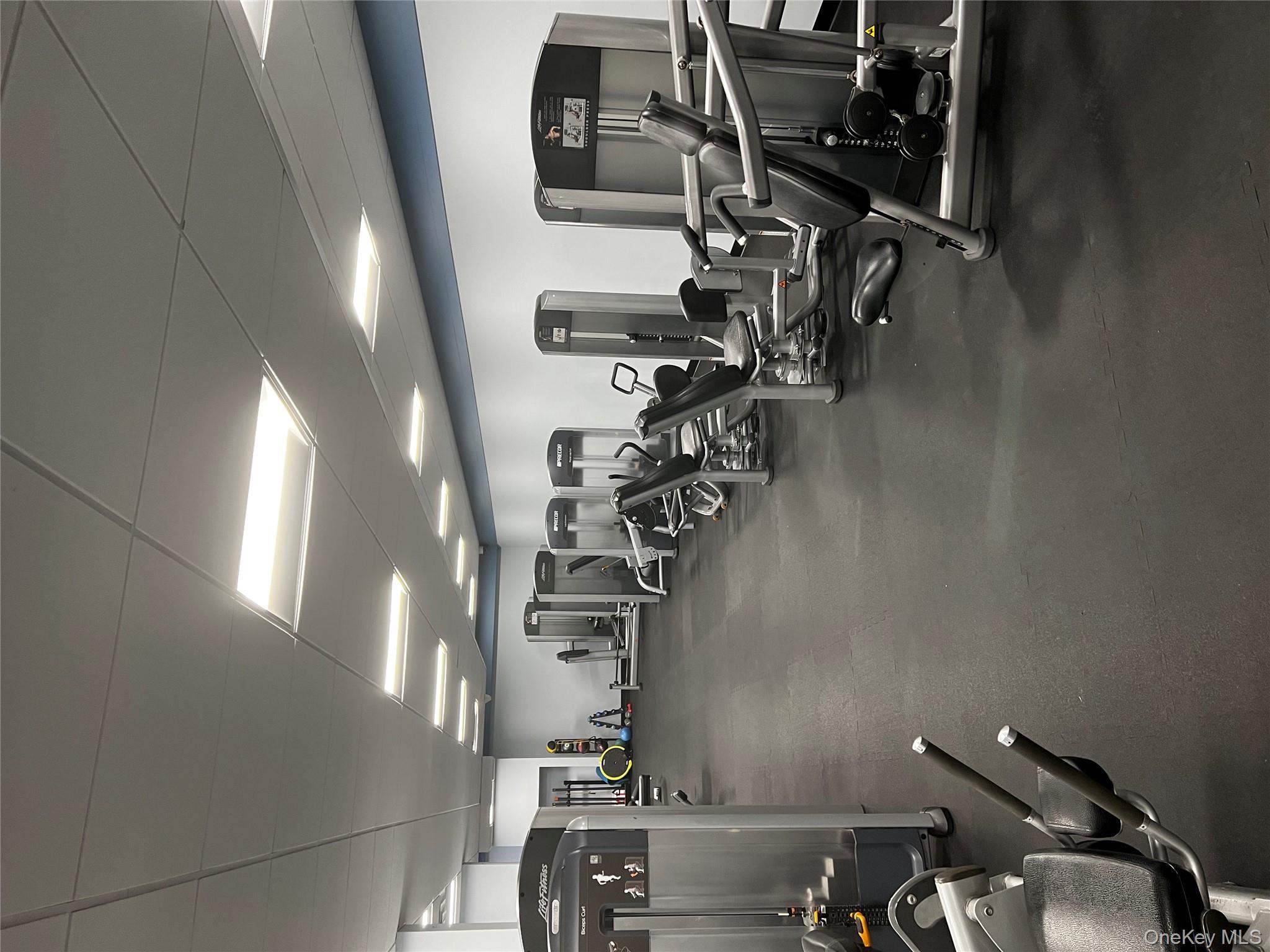 #12 photo, 2 Bay Club Drive, كوينز Bayside , NY 11360