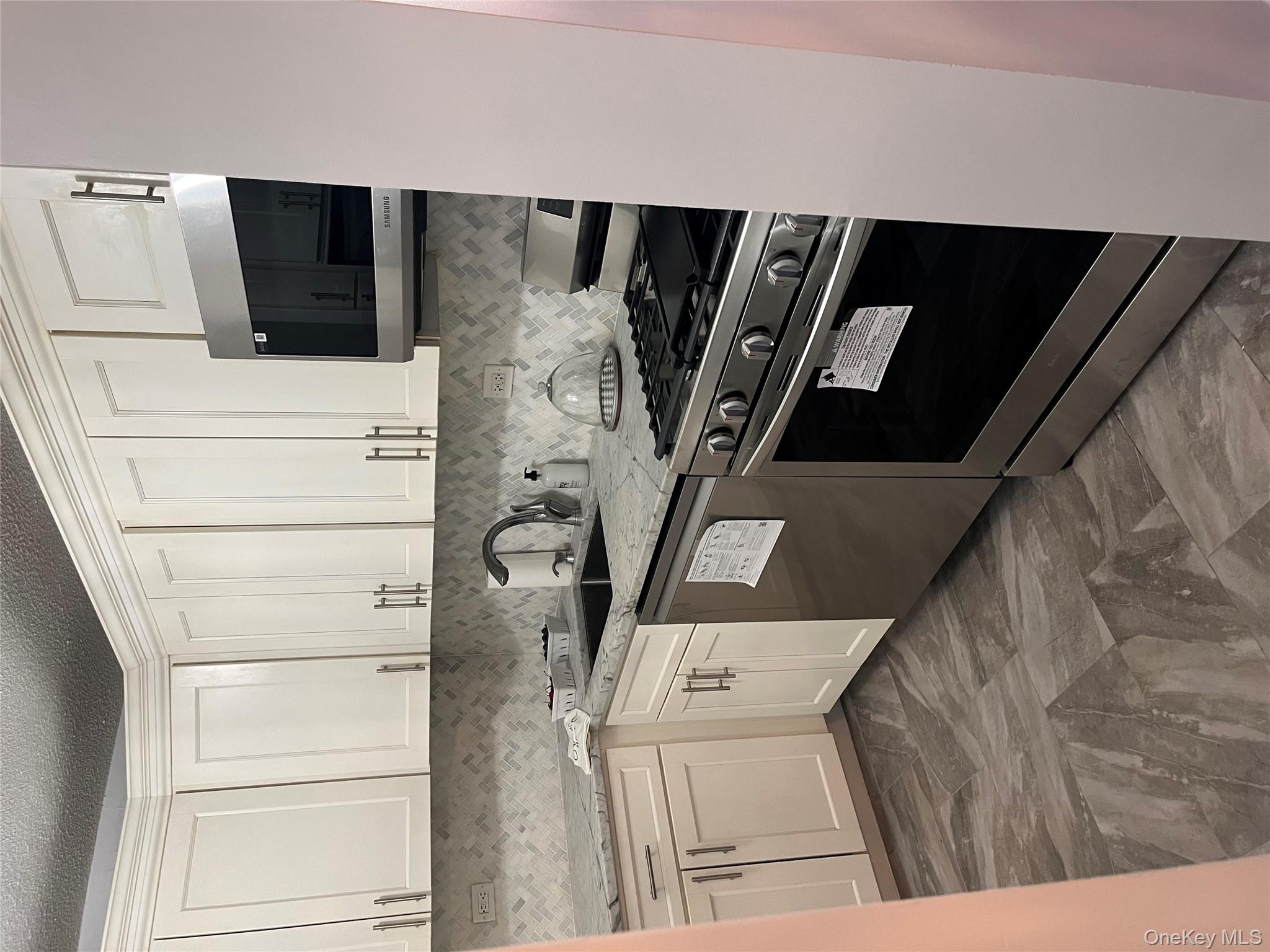 #3 photo, 2 Bay Club Drive, كوينز Bayside , NY 11360