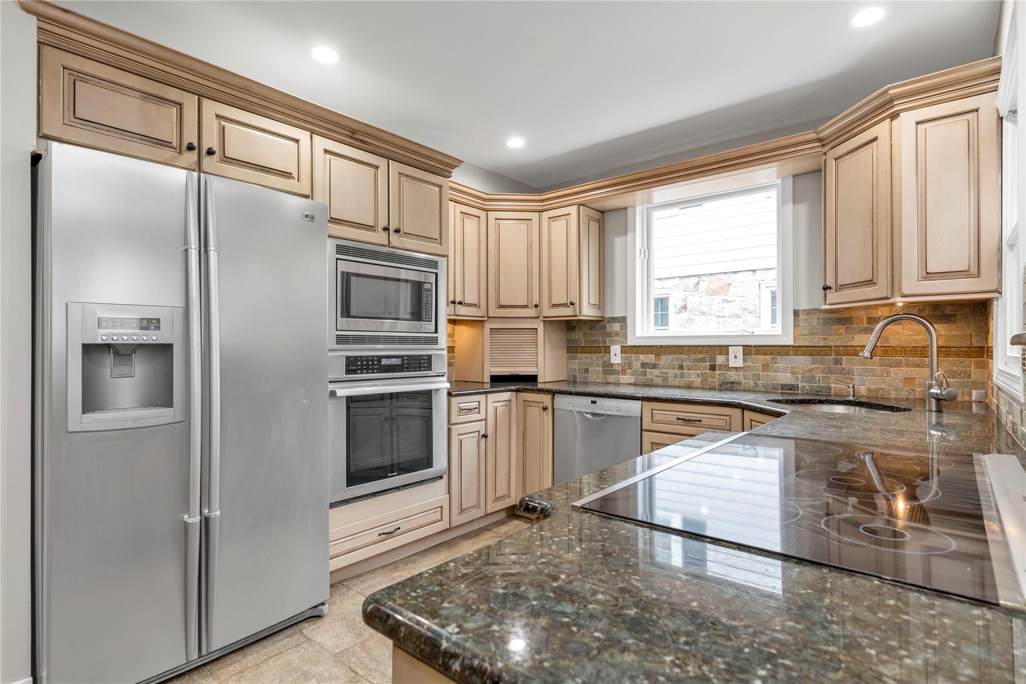 #9 photo, 14 Dover Court, ナッソー郡 Rockville Centre , NY 11570