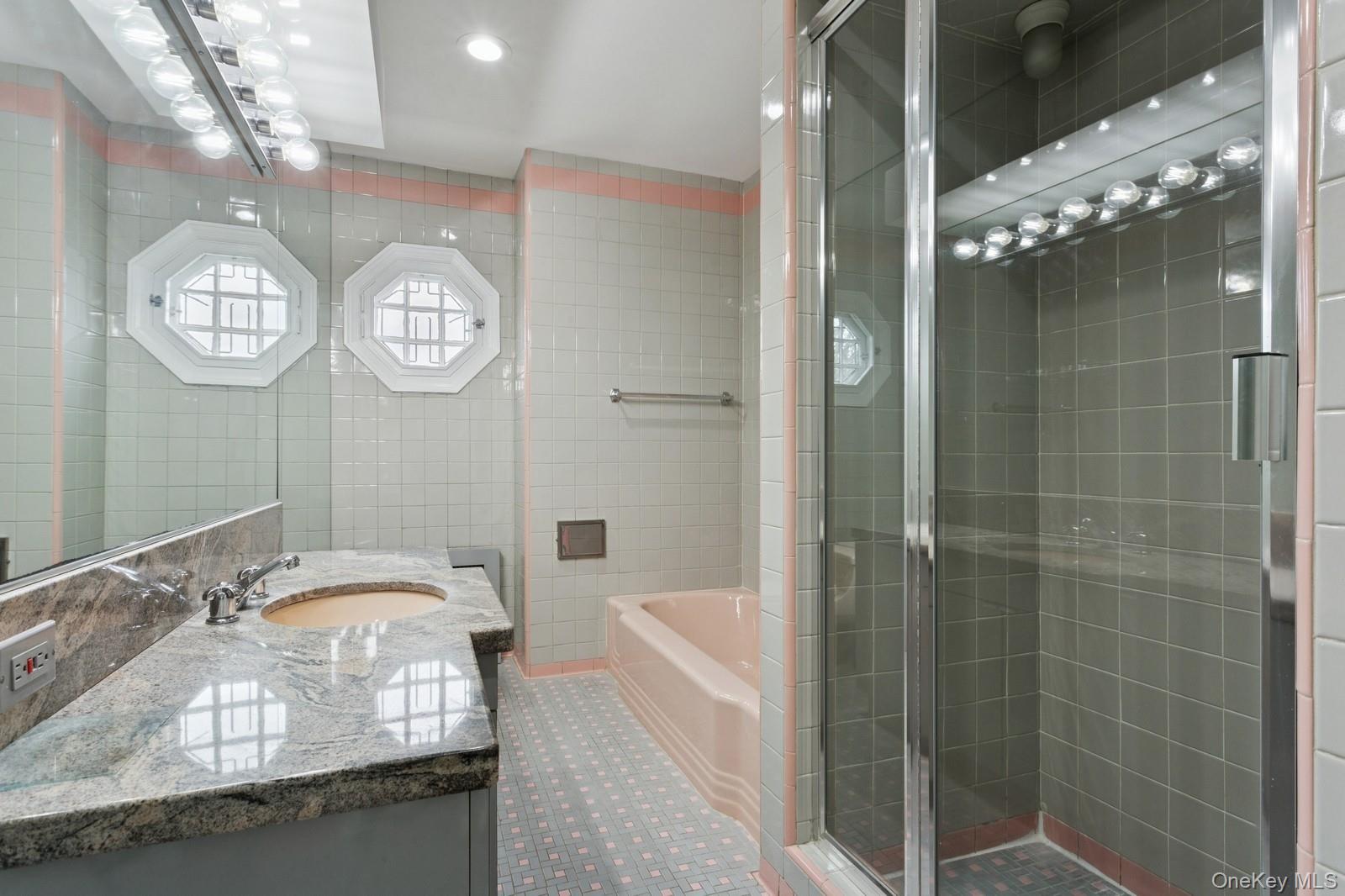 #14 photo, 270 Bayberry Drive, 长岛 Hewlett Harbor , NY 11557