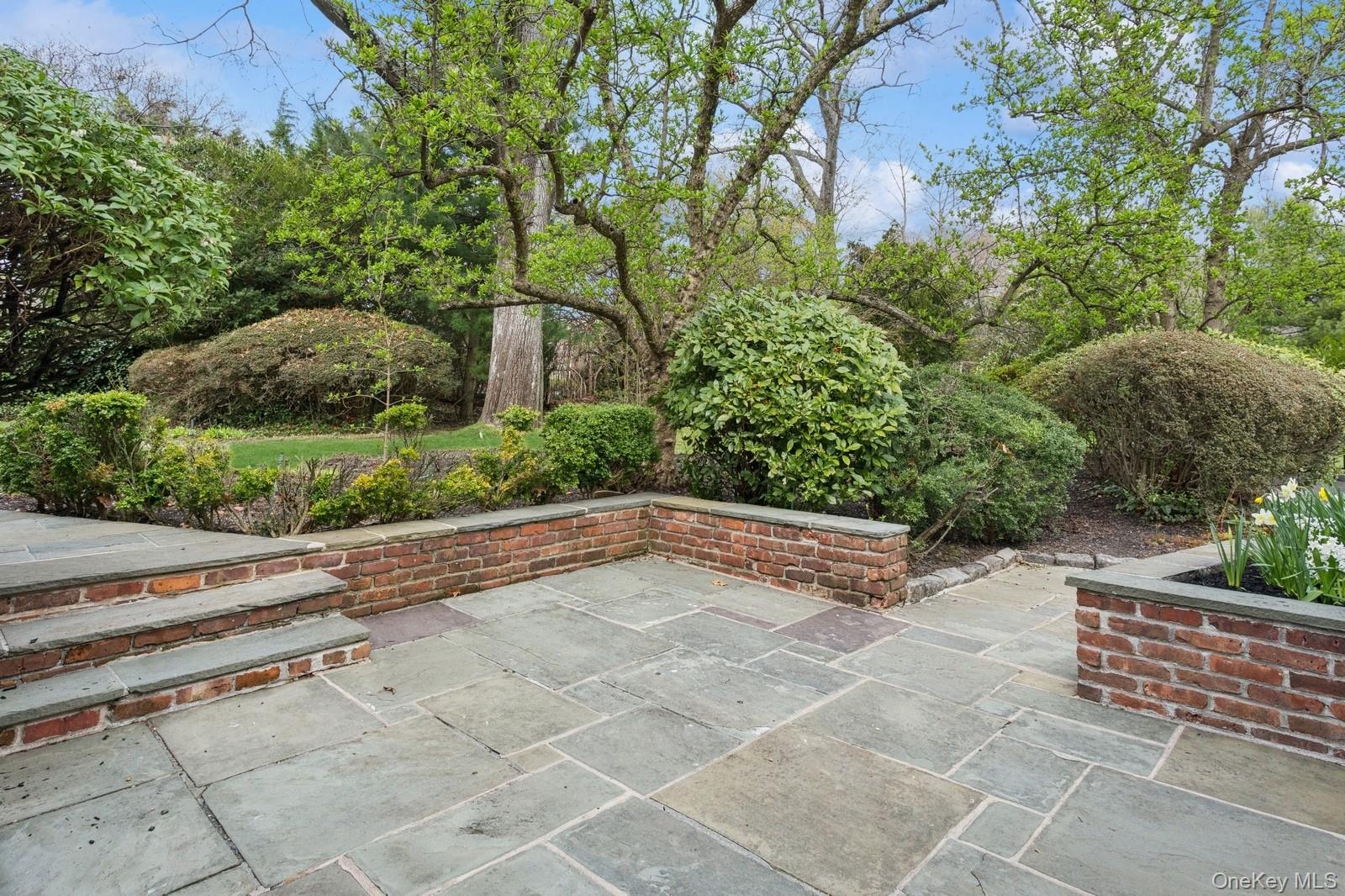 #18 photo, 270 Bayberry Drive, 长岛 Hewlett Harbor , NY 11557