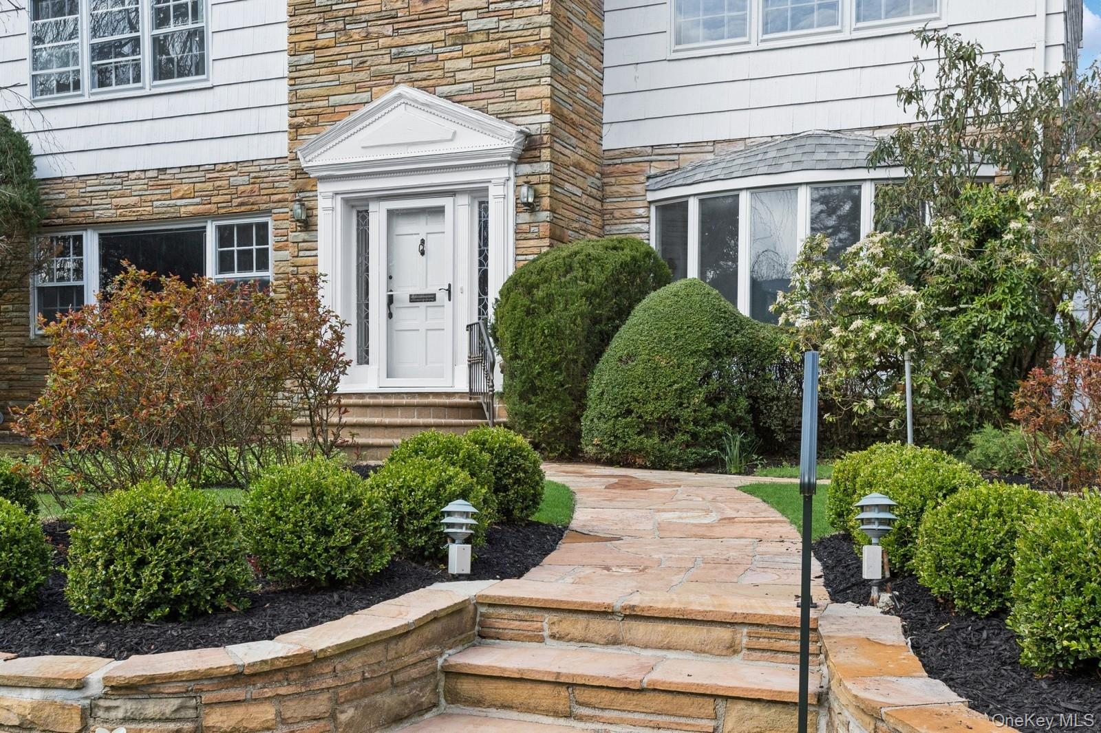 #3 photo, 270 Bayberry Drive, 长岛 Hewlett Harbor , NY 11557