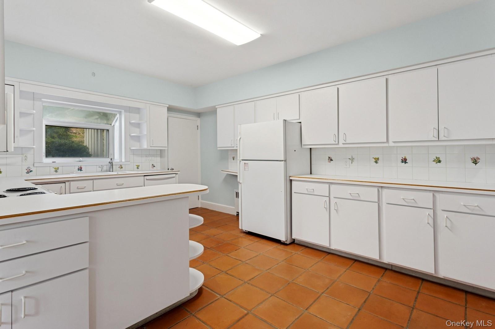 #6 photo, 270 Bayberry Drive, 长岛 Hewlett Harbor , NY 11557