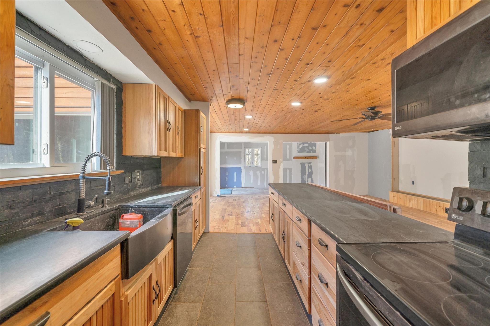 #14 photo, 39 Meadowlark Lane, 纽约州 Woodridge , NY 12789