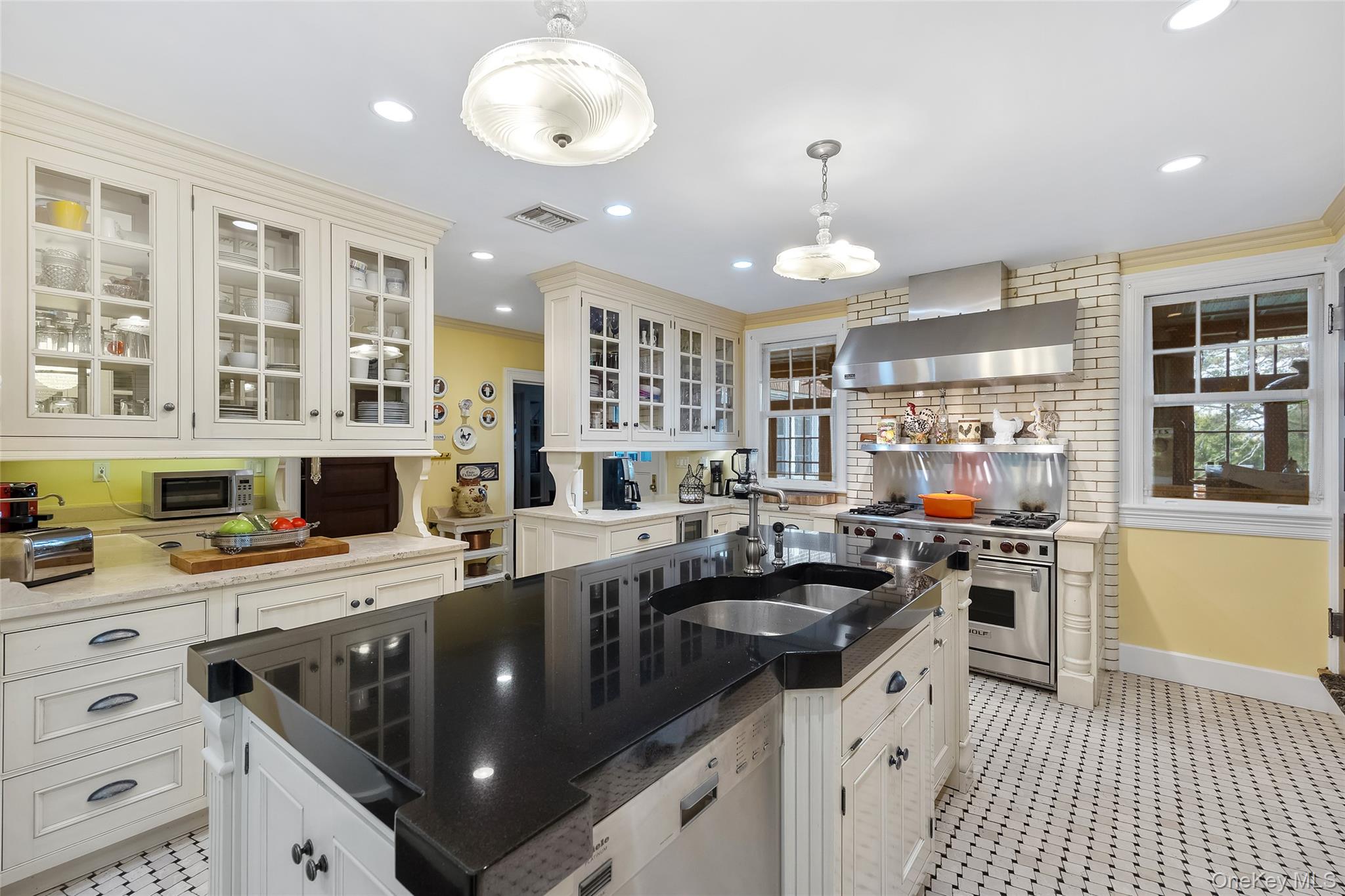 #10 photo, 127 #1 Beverly Road, クイーンズ区 Douglaston , NY 11363