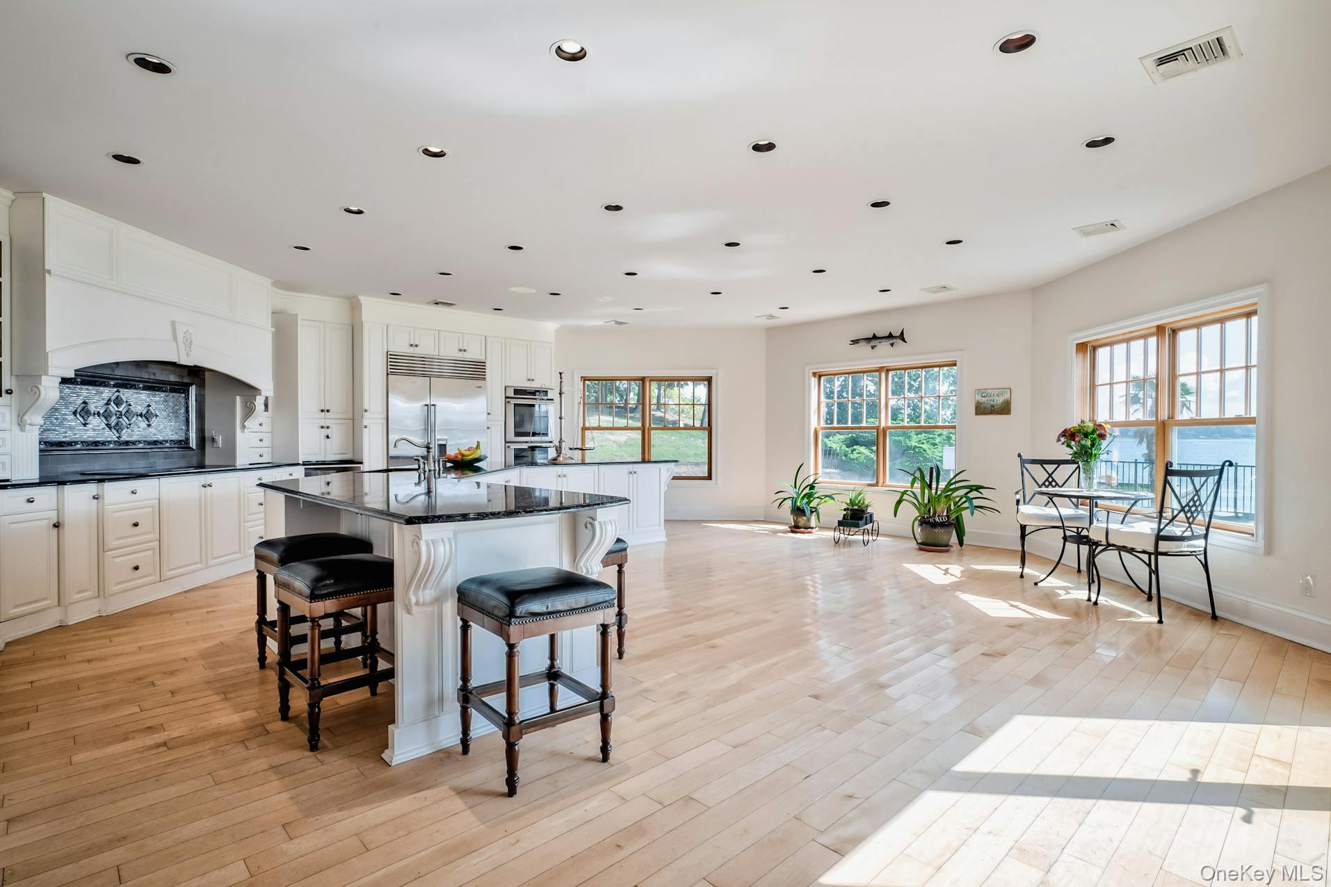 #7 photo, 33 Beach Road, サフォーク郡 Northport , NY 11768