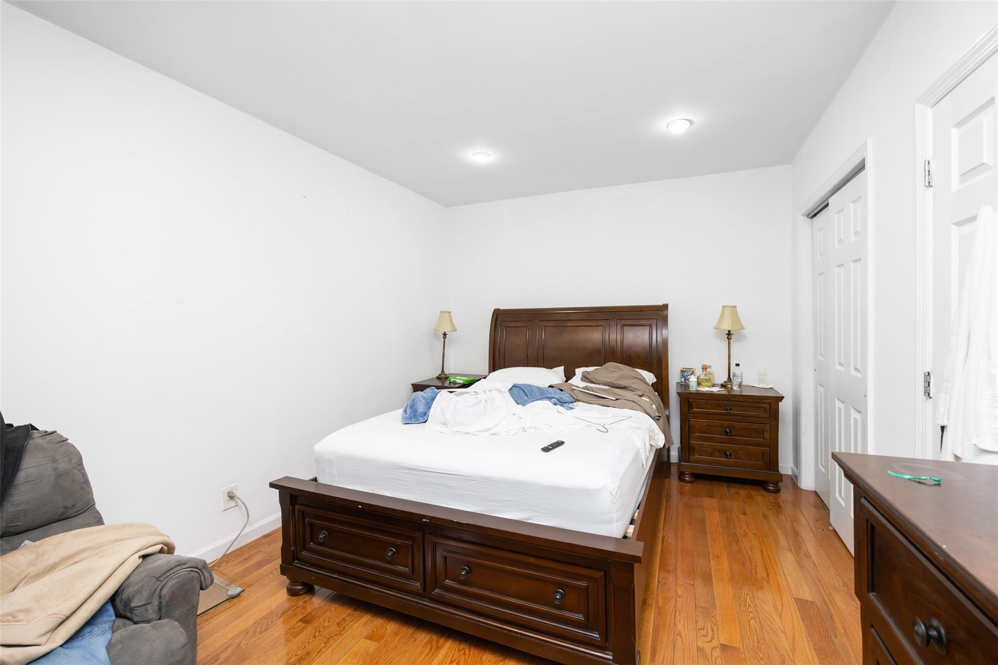 #17 photo, 154-39 64 Avenue, 法拉盛 Flushing , NY 11367