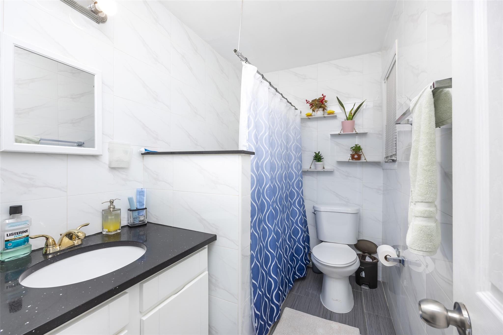 #18 photo, 154-39 64 Avenue, 法拉盛 Flushing , NY 11367