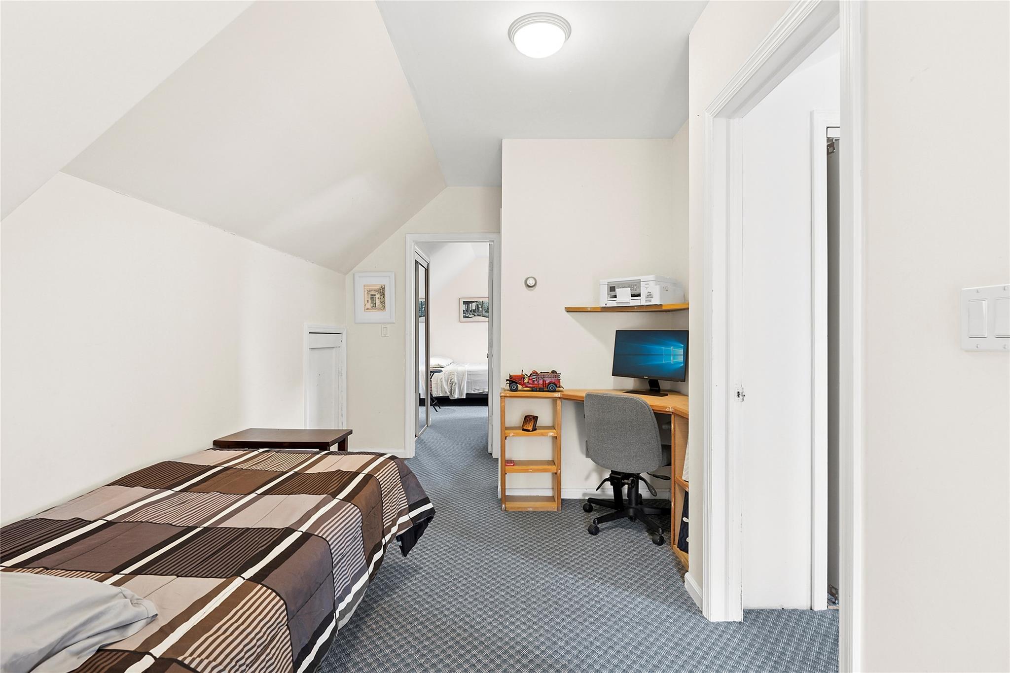 #10 photo, 25 Gardiner Drive, Amagansett , NY 11930