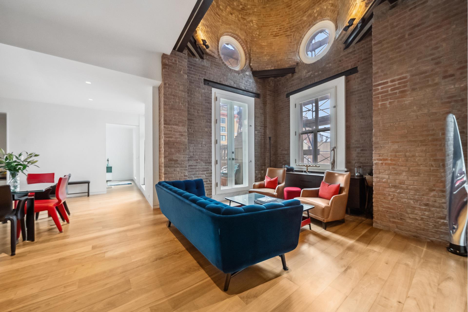 #8 photo, 240 CENTRE Street, マンハッタン Little Italy , NY 10013