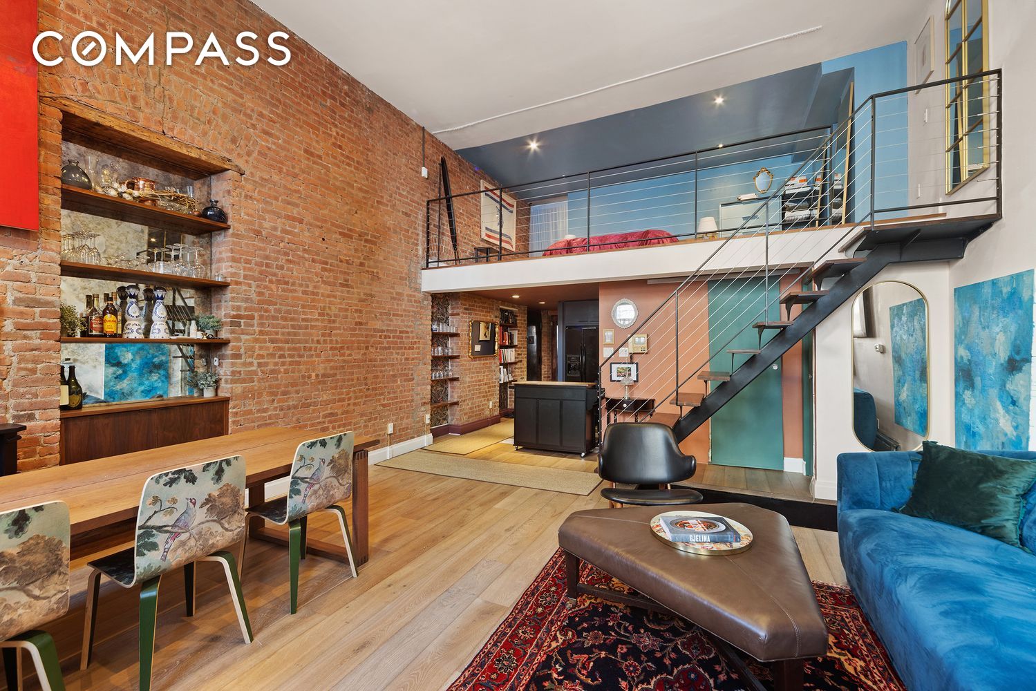 #3 photo, 300 E 4th Street, マンハッタン East Village , NY 10009