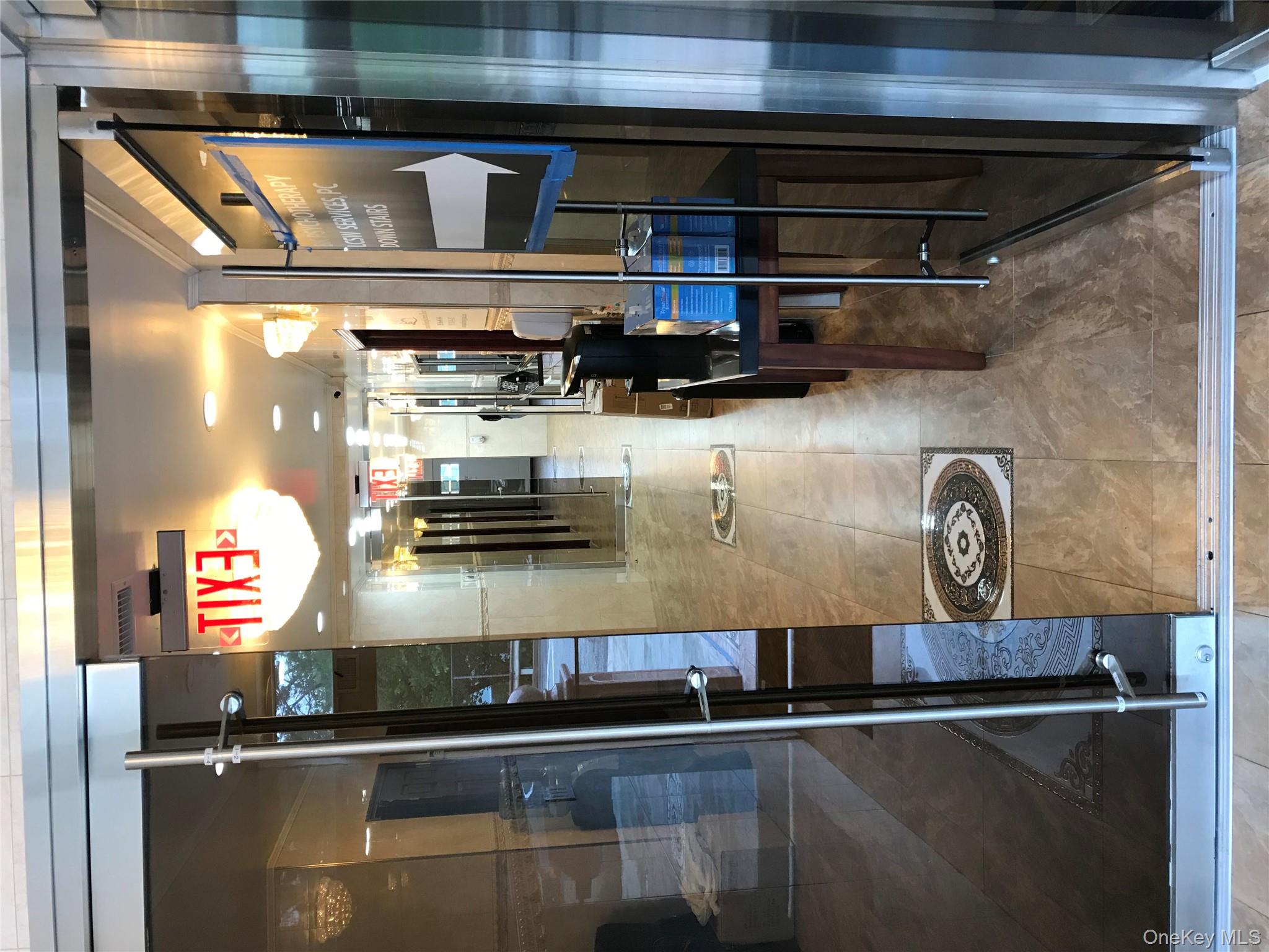 #3 photo, 111 Dahlgren Place, ブルックリン区 Brooklyn , NY 11228