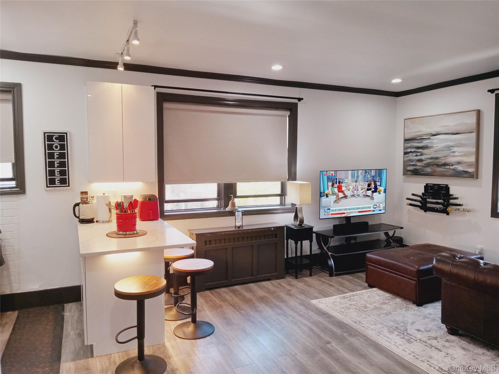 #5 photo, 4784 Boston Post Road, Pelham , NY 10803