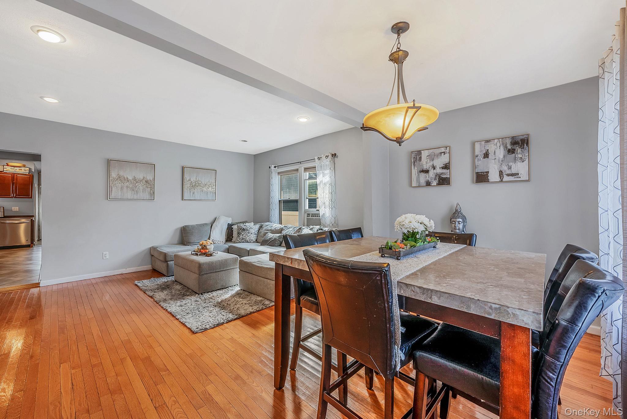 #15 photo, 236 W Pine Street, ナッソー郡 Long Beach , NY 11561