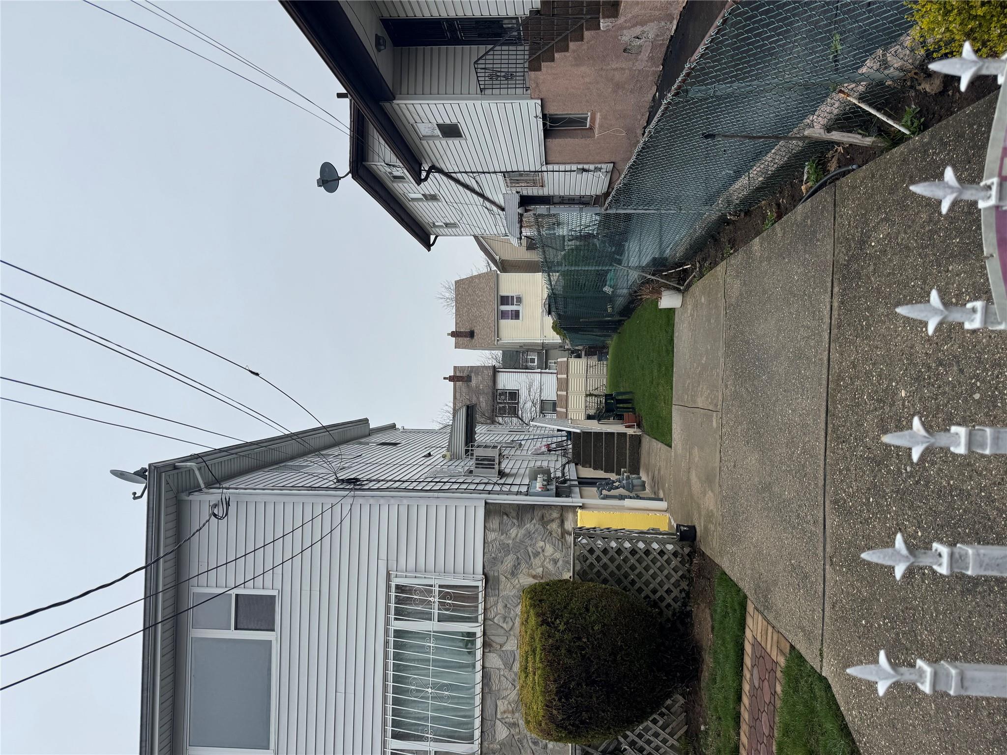 #3 photo, 15539 115th Drive, クイーンズ区 Jamaica , NY 11434
