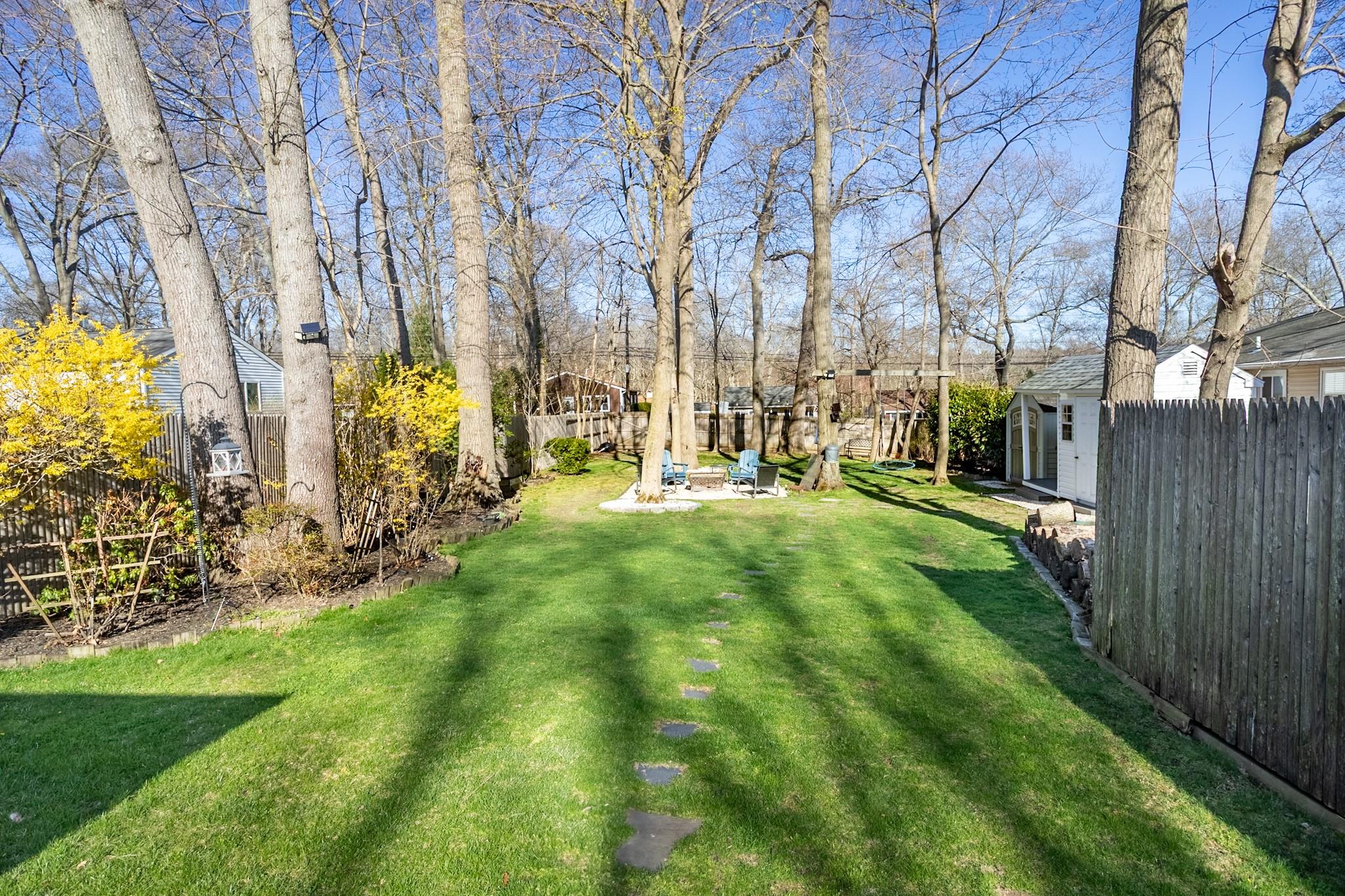 #4 photo, Corchaug Trail, Саффолк ‖ Ridge , NY 11961