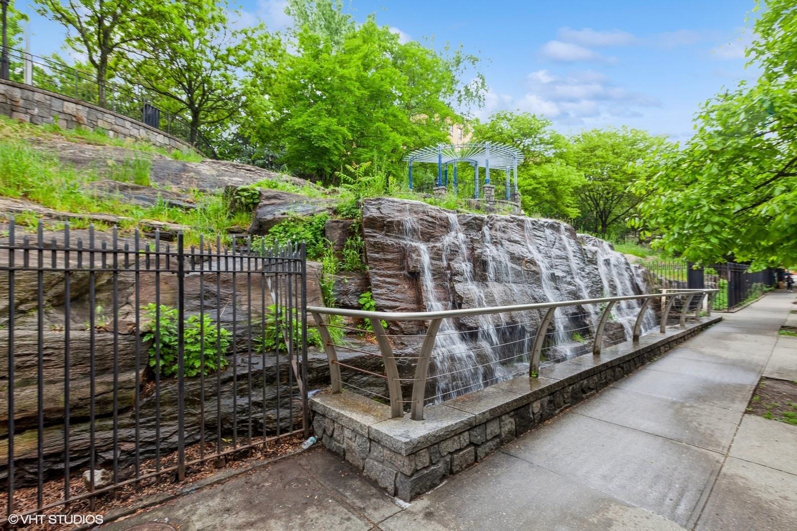 #13 photo, 1670 Longfellow Avenue, ブロンクス区 Bronx , NY 10460