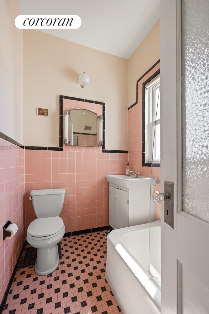 #12 photo, 34 SEELEY Street, Бруклин ‖ Windsor Terrace , NY 11218