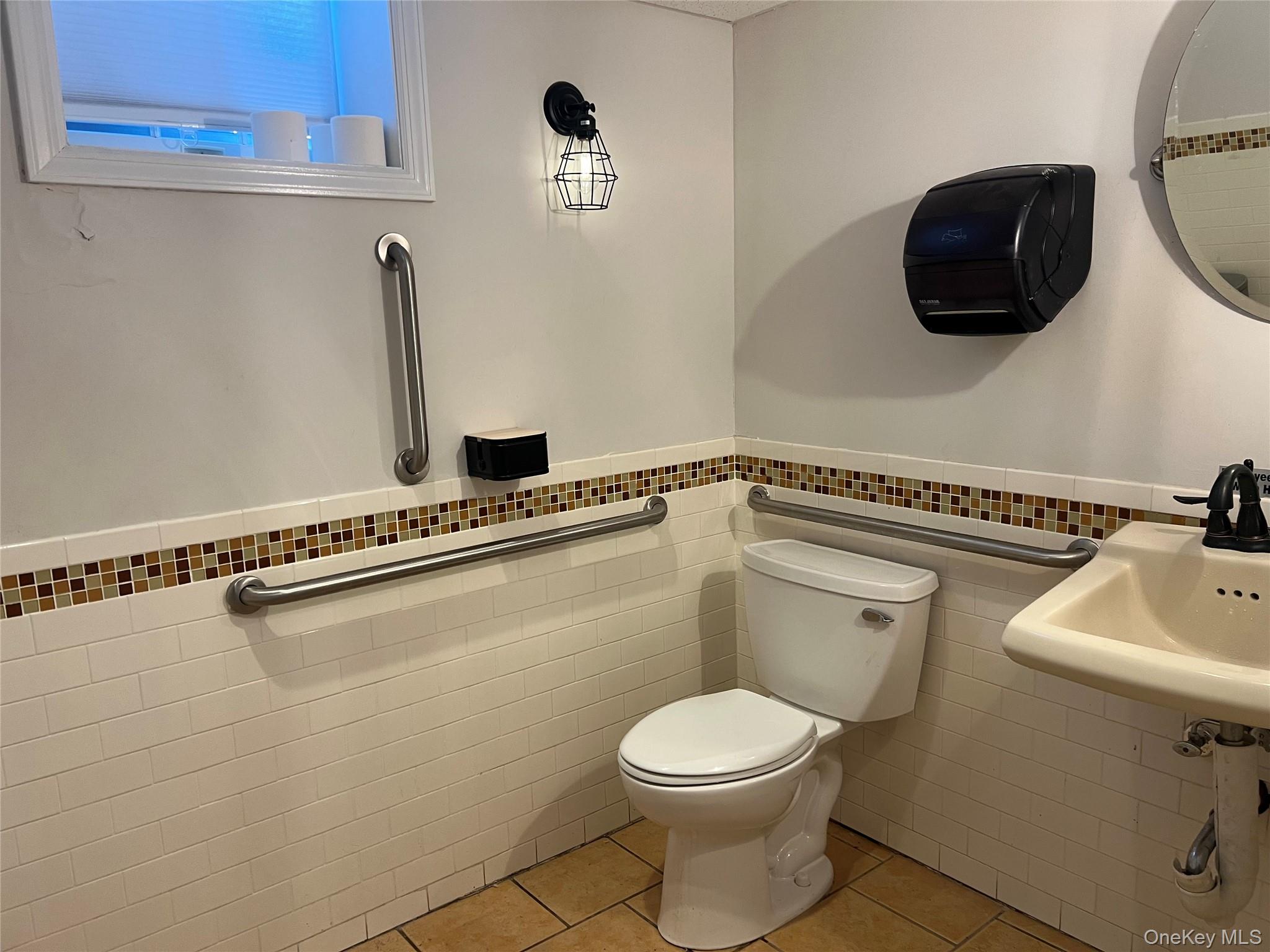 #8 photo, 133 Glen Head Road, Glen Head , NY 11545