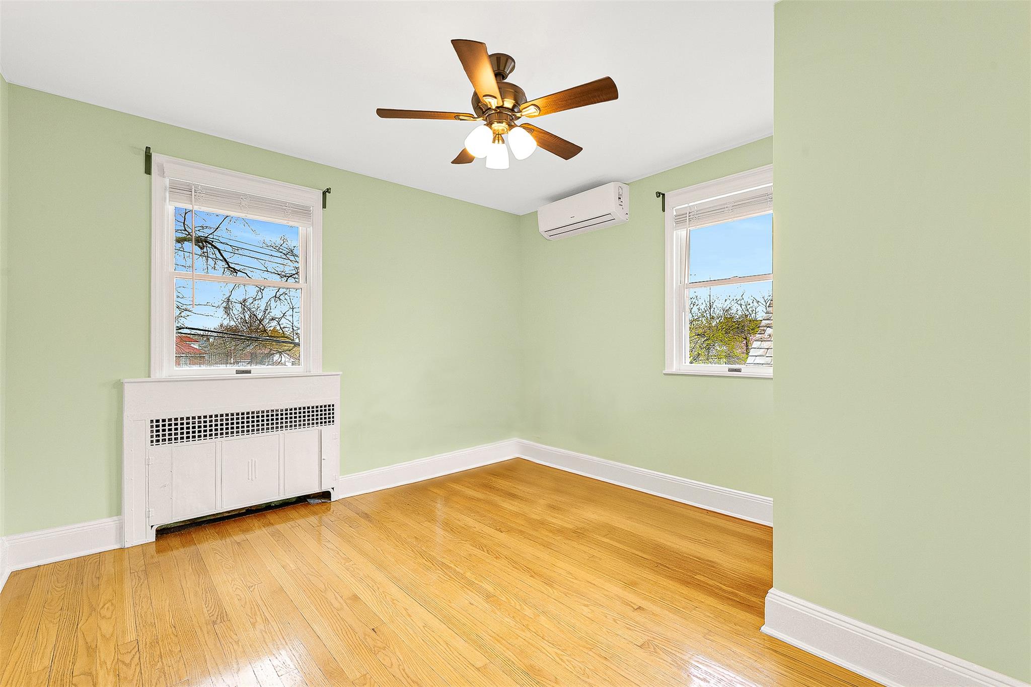 #17 photo, 29-31 170 Street, Куинс ‖ Flushing , NY 11358