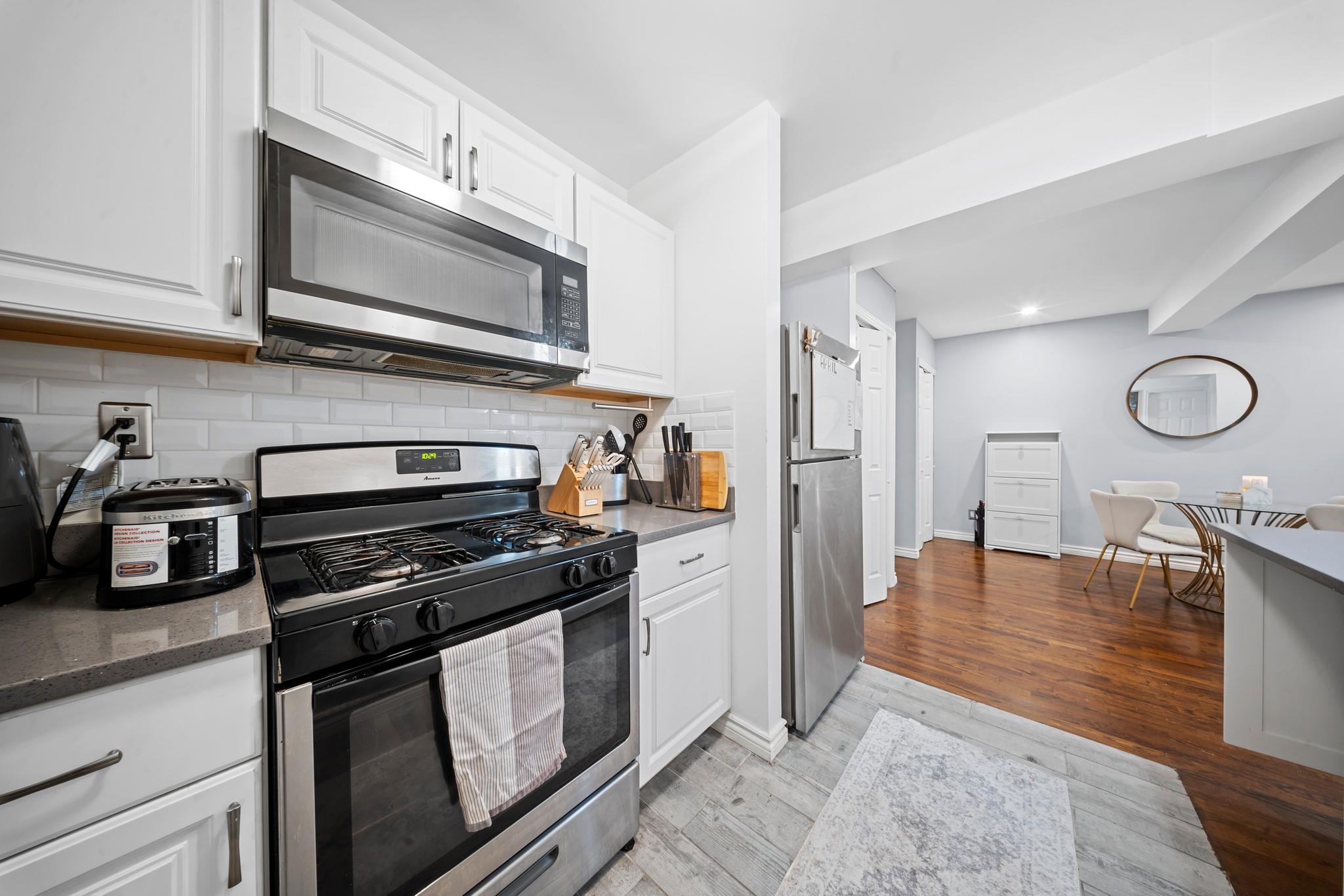 #12 photo, 5803 Calloway Street, كوينز Corona , NY 11368