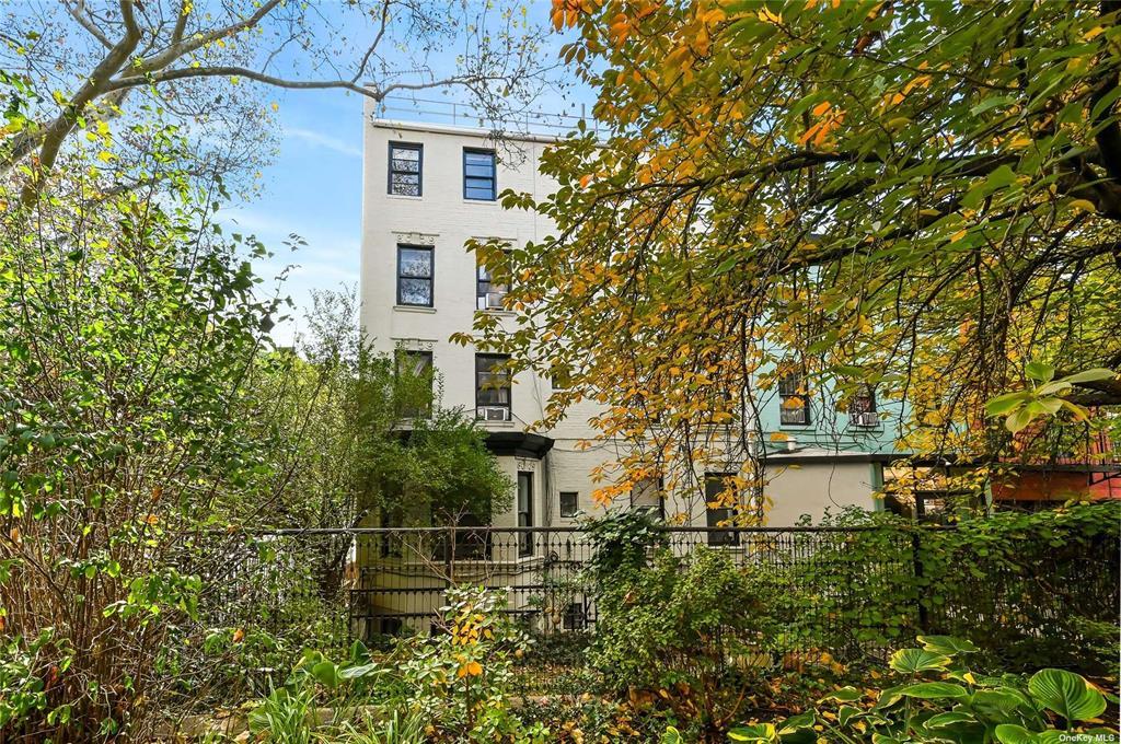 #8 photo, 260 Hicks Street, ブルックリン区 Brooklyn , NY 11201